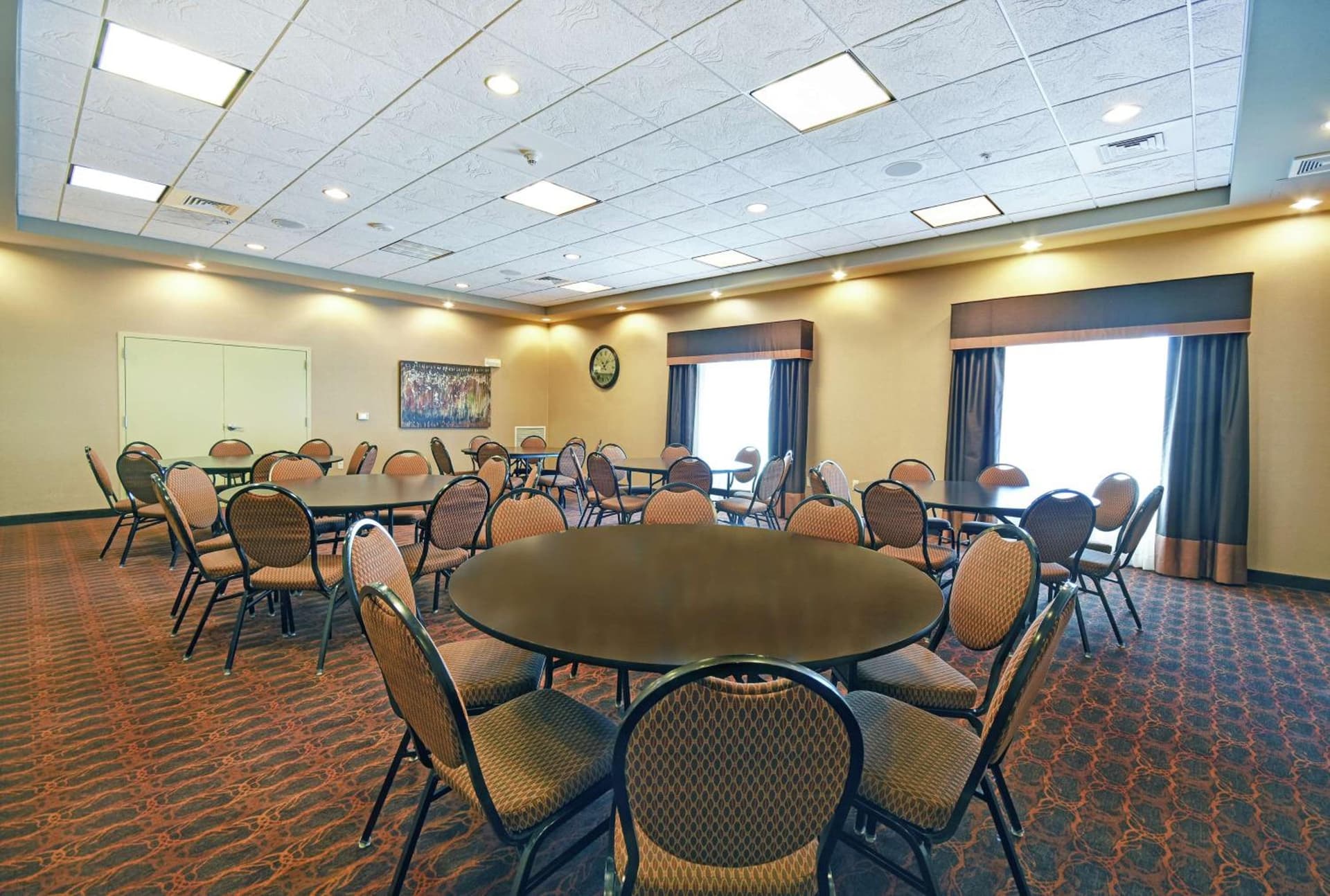 Hampton Inn Beloit gallery photo in Beloit, WI — image 11