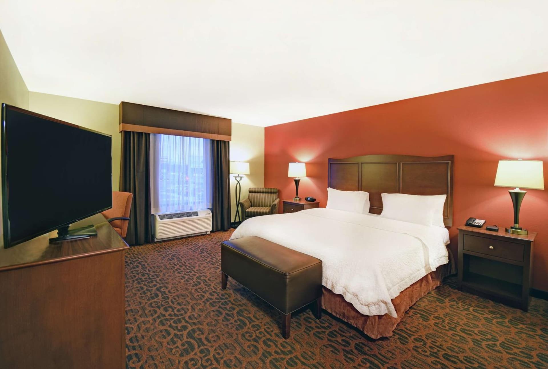 Hampton Inn Beloit gallery photo in Beloit, WI — image 35