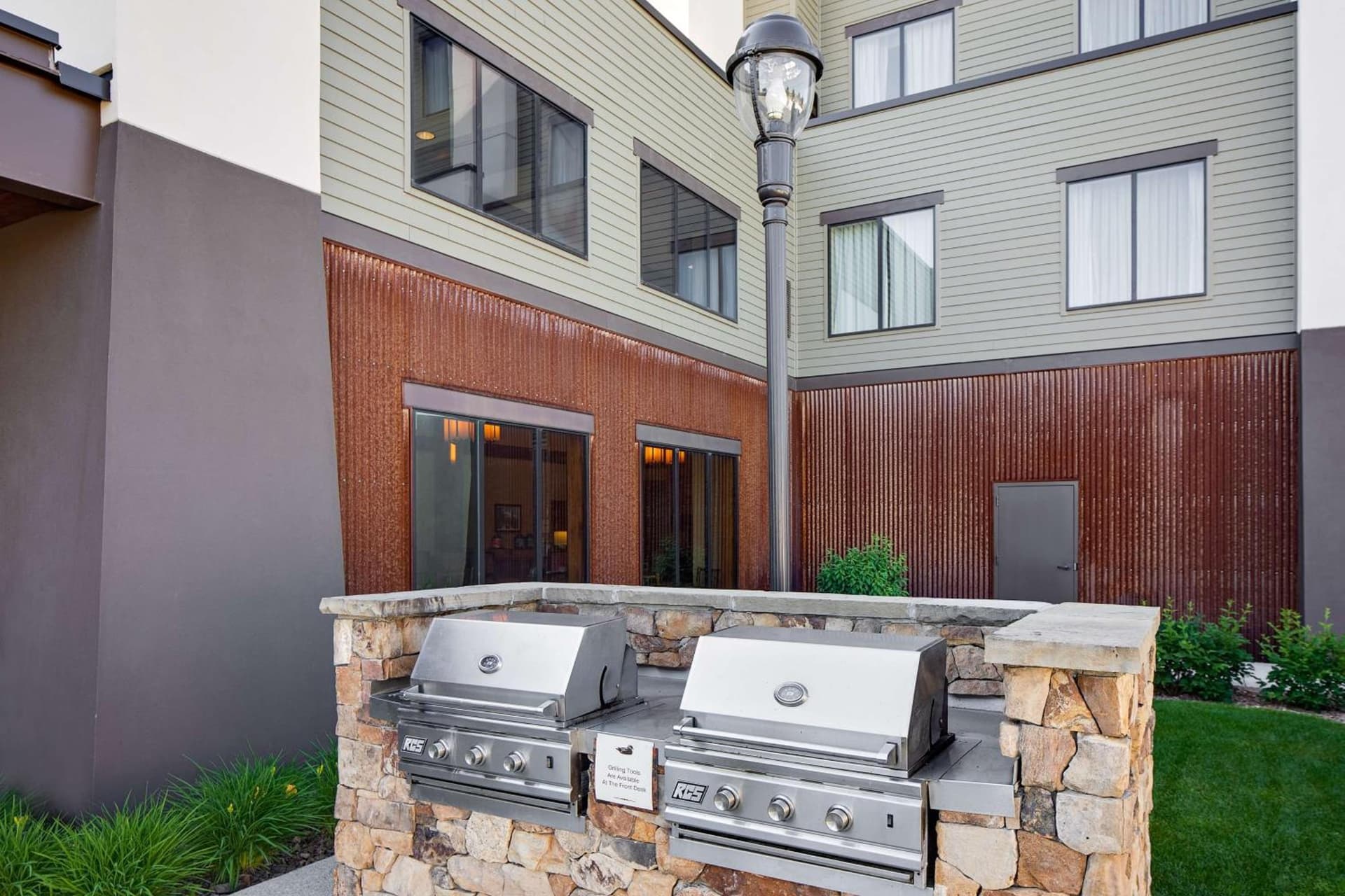 Homewood Suites by Hilton Kalispell interior in Kalispell, MT — gallery photo 2