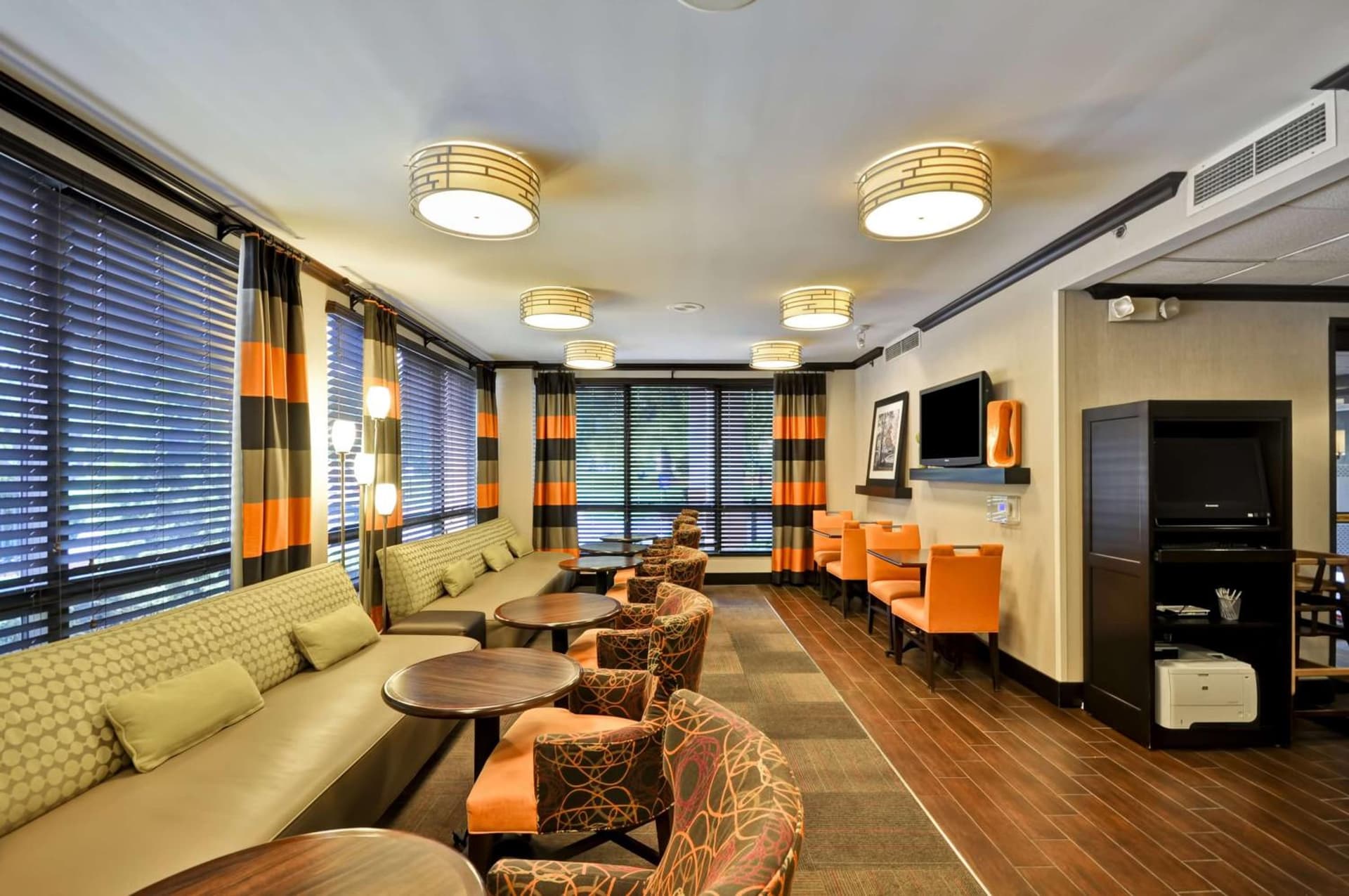 Hampton Inn Overland Park gallery photo in Overland Park, KS — image 16
