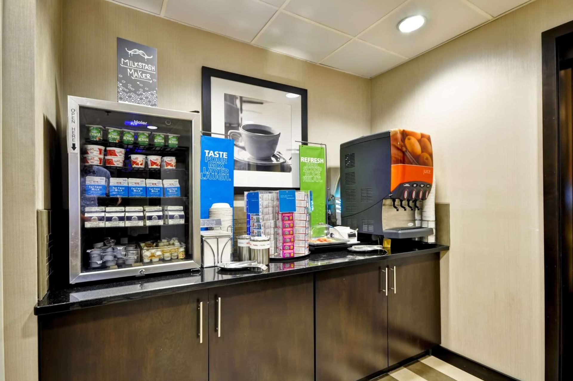 Hampton Inn Overland Park gallery photo in Overland Park, KS — image 36