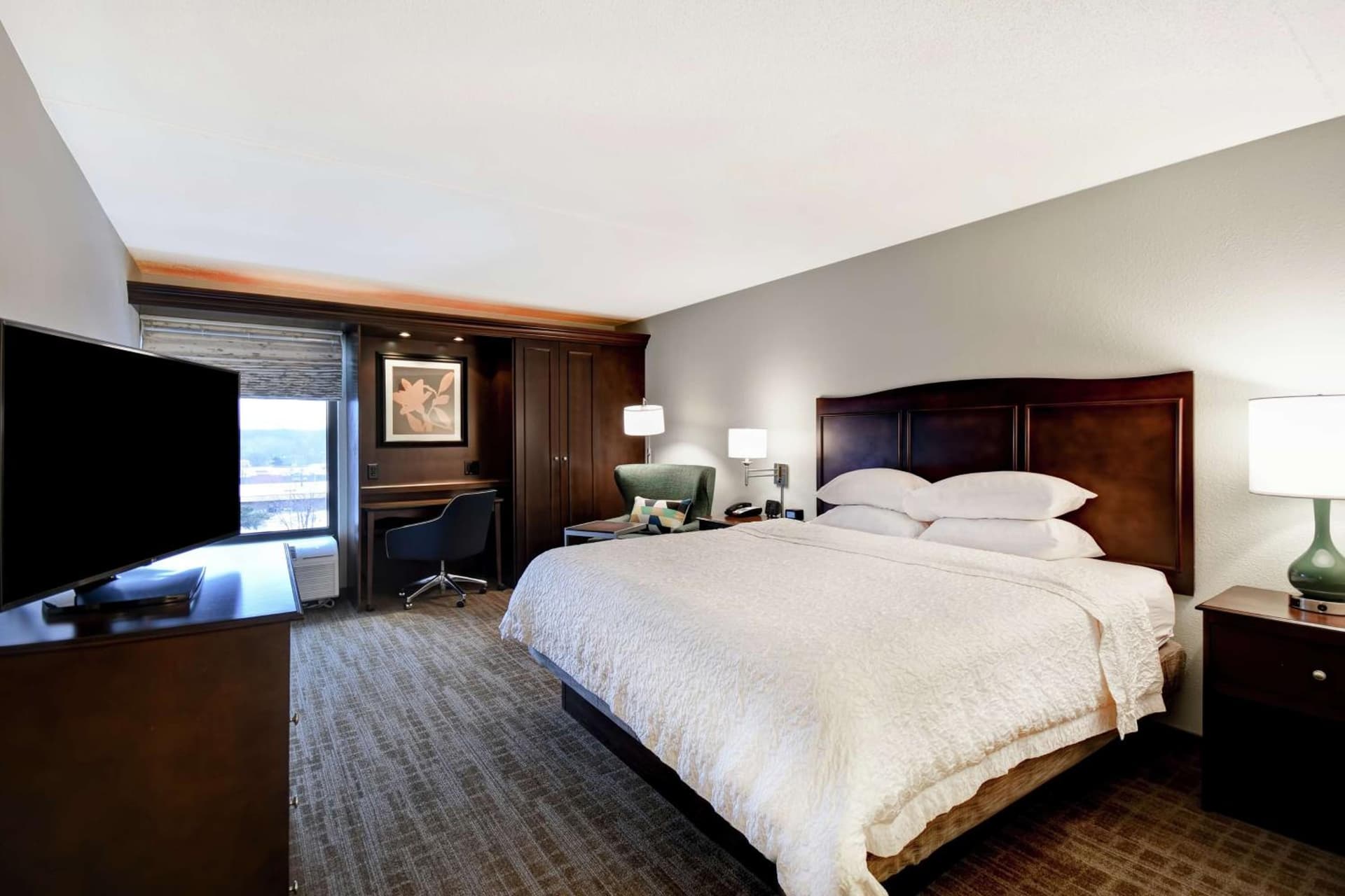 Hampton Inn Overland Park gallery photo in Overland Park, KS — image 42