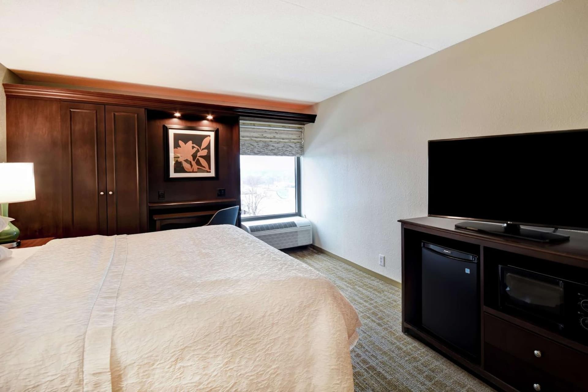 Hampton Inn Overland Park gallery photo in Overland Park, KS — image 35