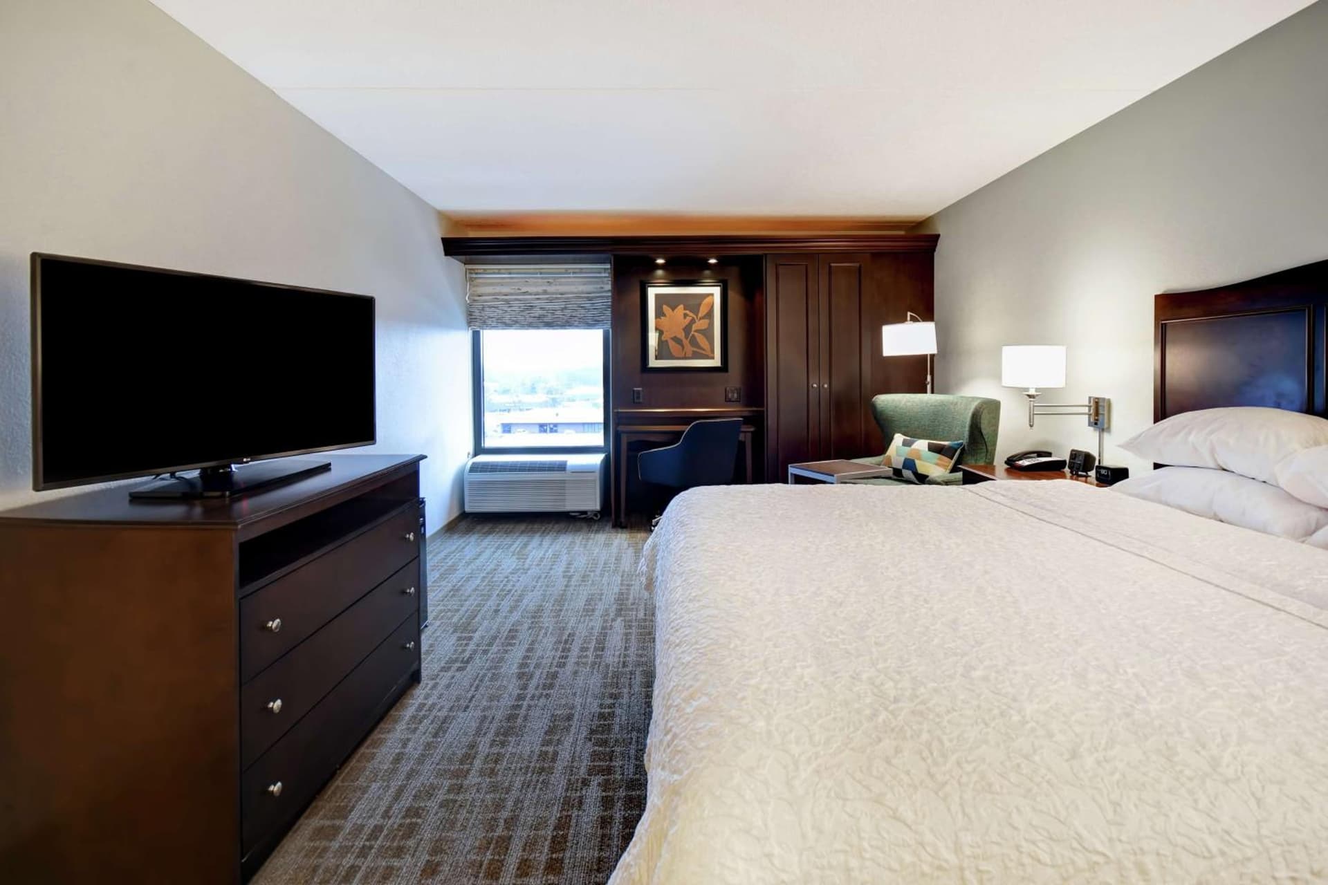 Hampton Inn Overland Park gallery photo in Overland Park, KS — image 8