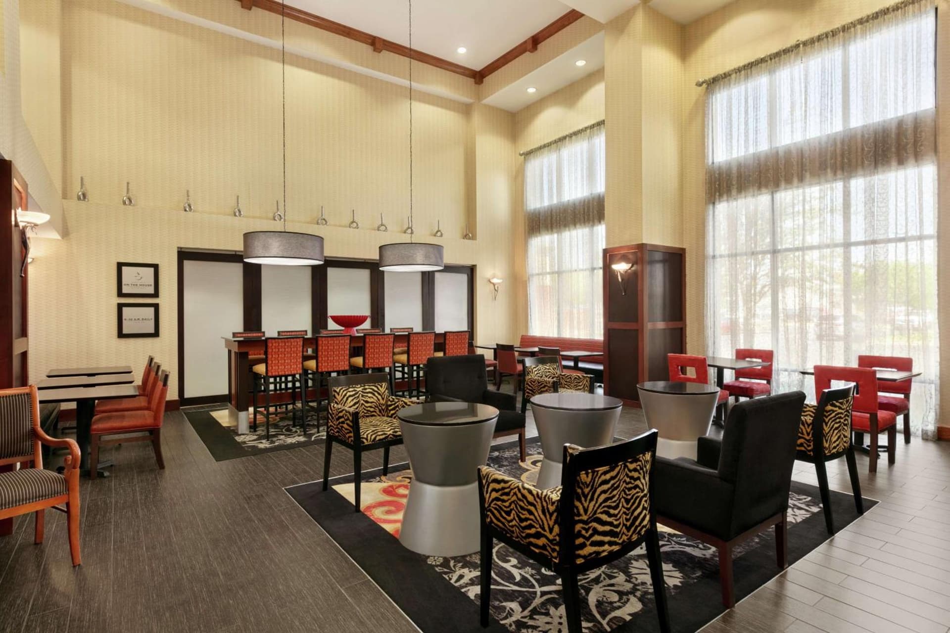 Hampton Inn & Suites Lawton property views in Lawton, OK — gallery photo 3