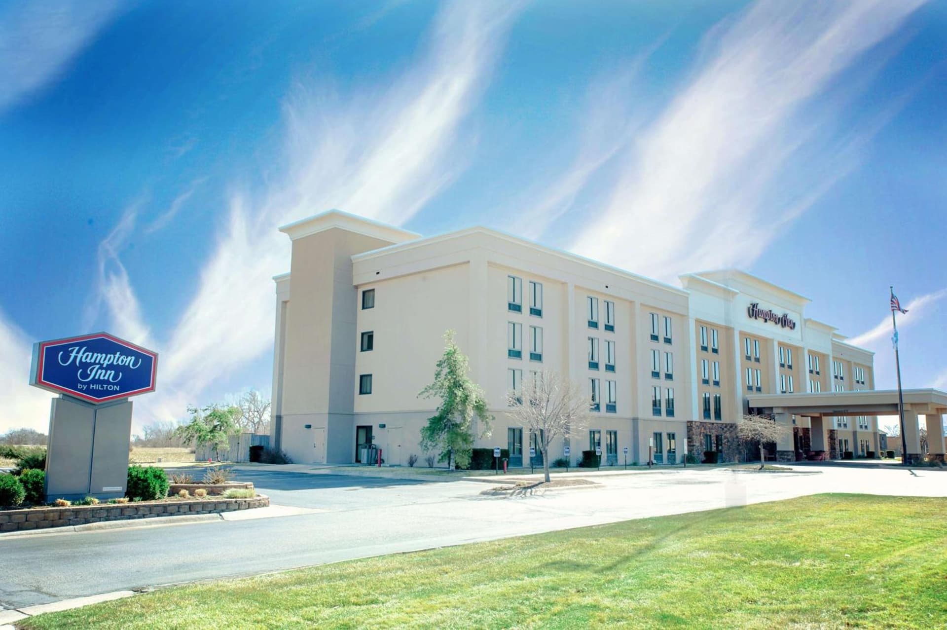 Hampton by Hilton - North Platte featured exterior or lobby in North Platte, NE — similar hotel