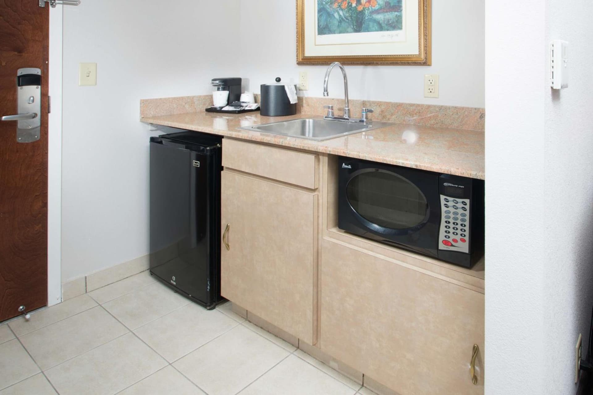 Hampton Inn Linden gallery photo in Linden, NJ — image 36