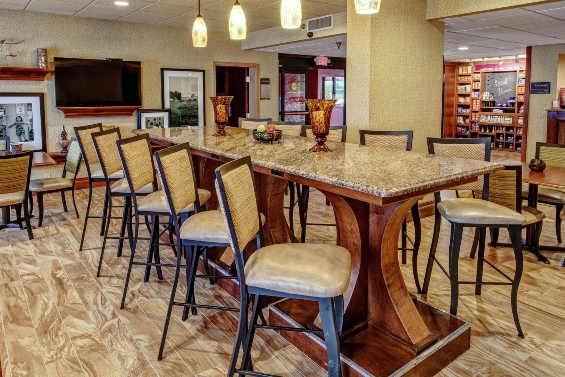 Hampton Inn Winchester KY interior in Winchester, KY — gallery photo 2