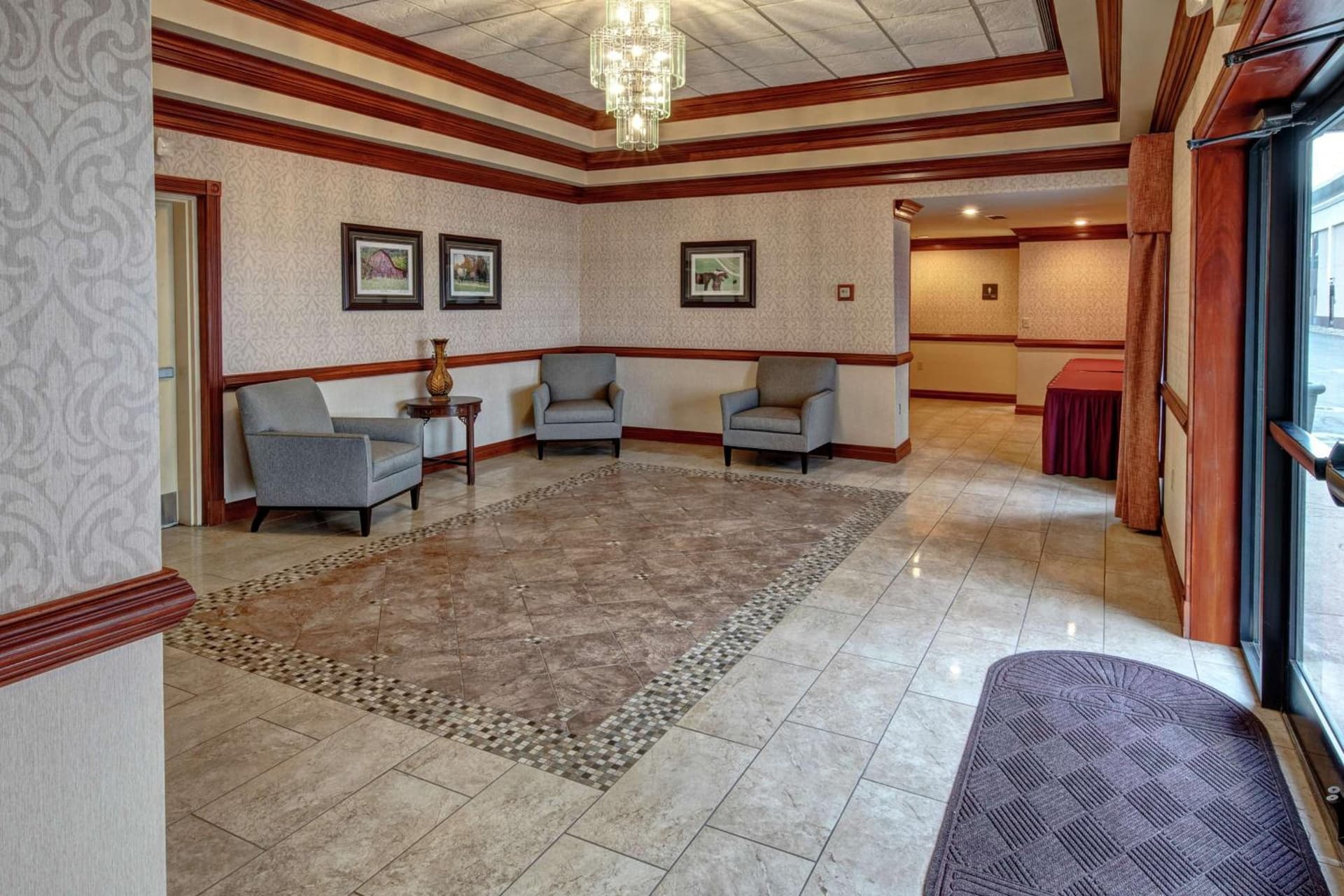 Hampton Inn Winchester KY property views in Winchester, KY — gallery photo 3
