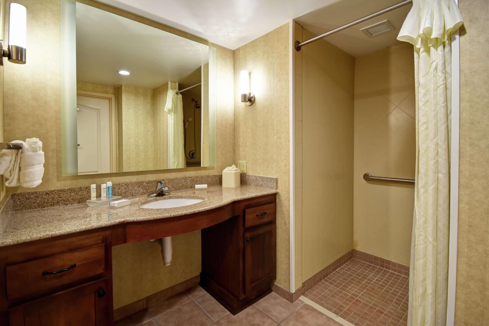 Homewood Suites by Hilton Lancaster gallery photo in Lancaster, PA — image 16