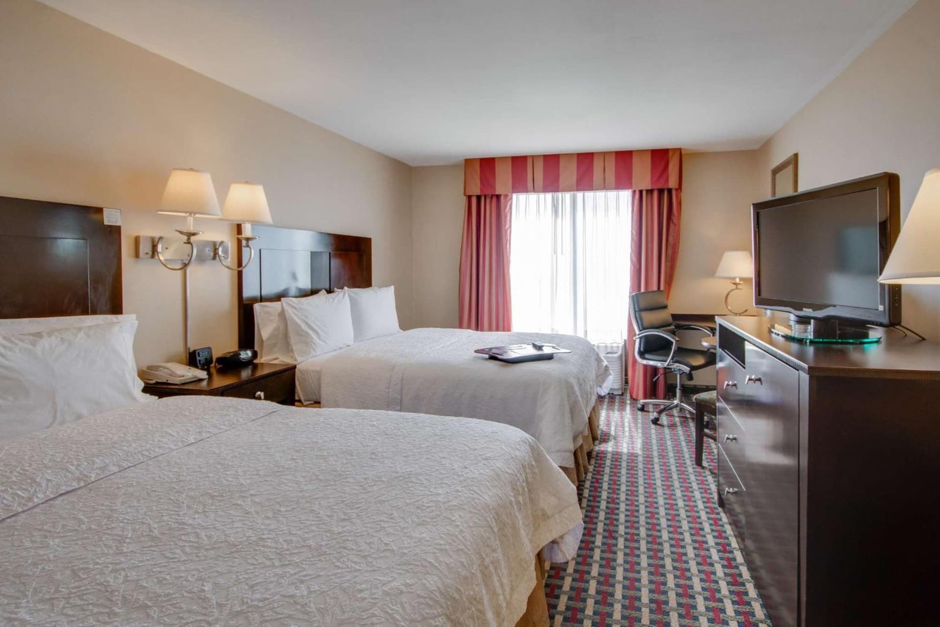 Hampton Inn & Suites Las Cruces I-25 gallery photo in Las Cruces, NM — image 17
