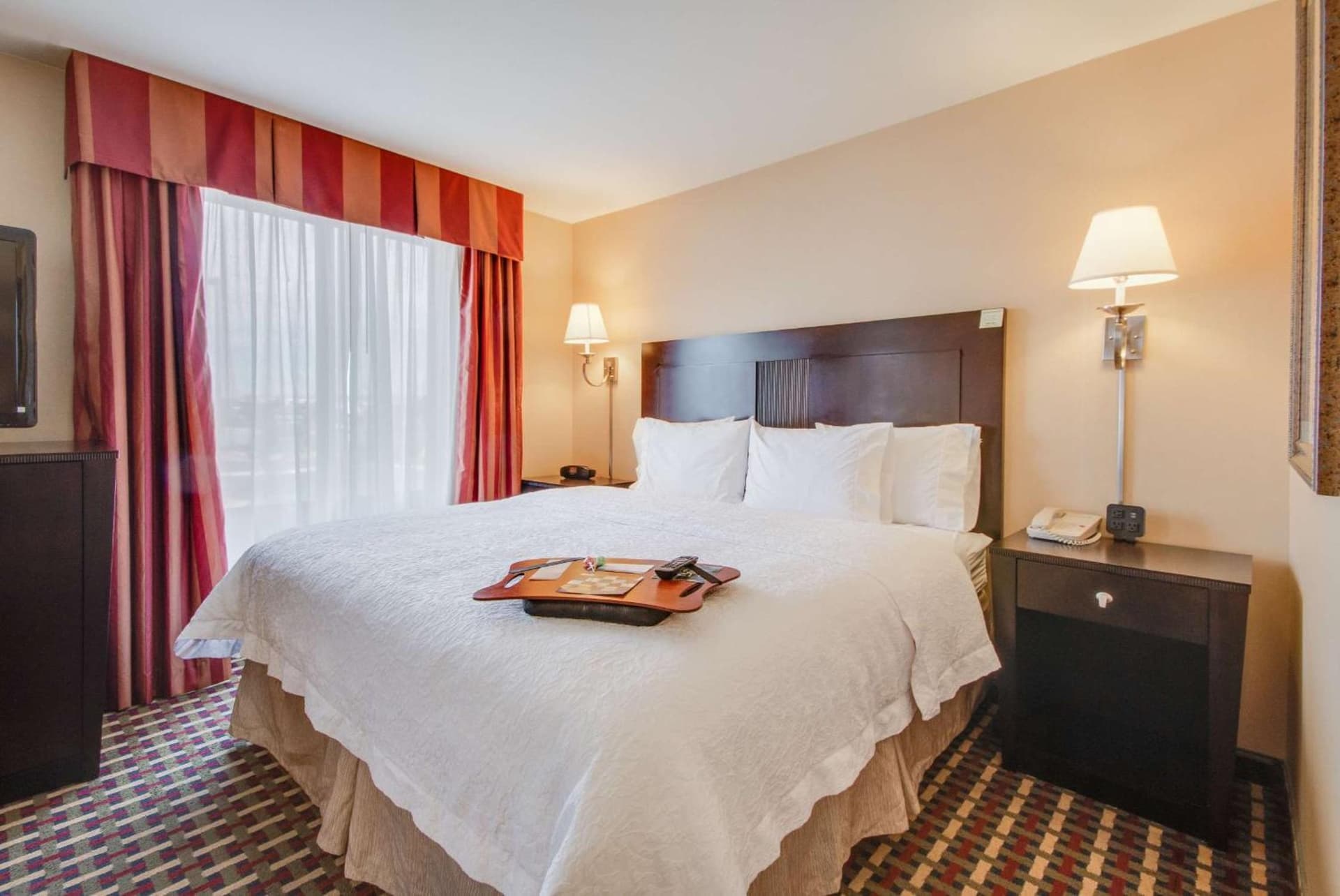 Hampton Inn & Suites Las Cruces I-25 property views in Las Cruces, NM — gallery photo 3