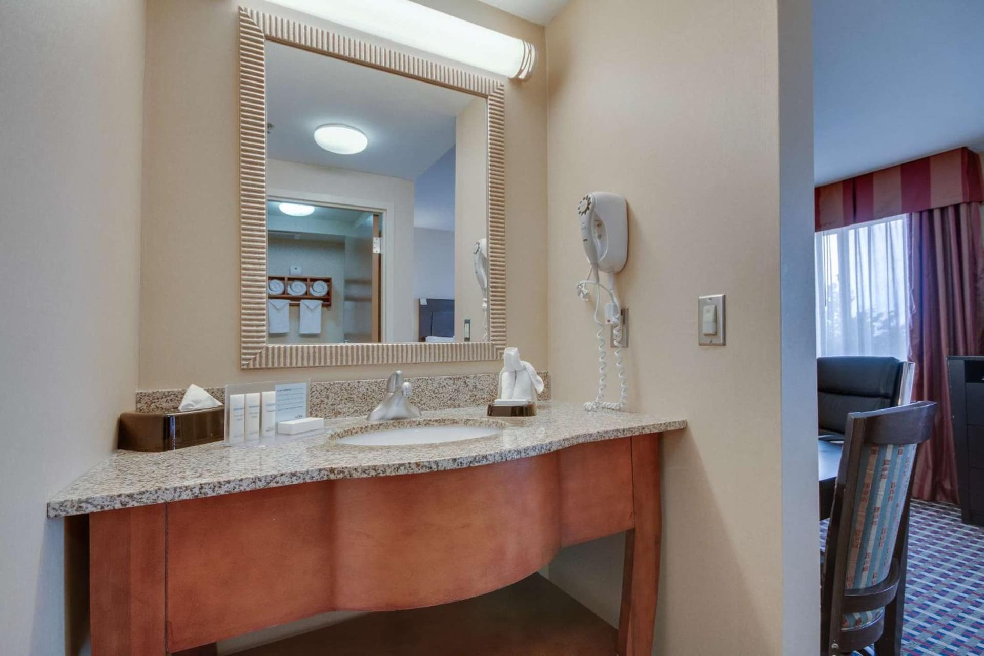 Hampton Inn & Suites Las Cruces I-25 gallery photo in Las Cruces, NM — image 4