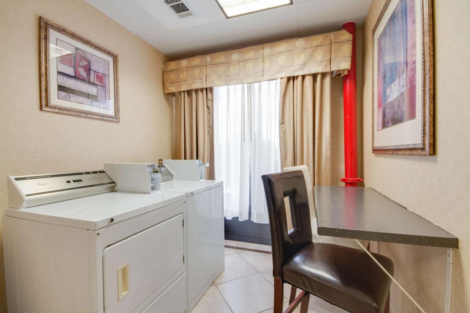 Hampton Inn & Suites Las Cruces I-25 gallery photo in Las Cruces, NM — image 21