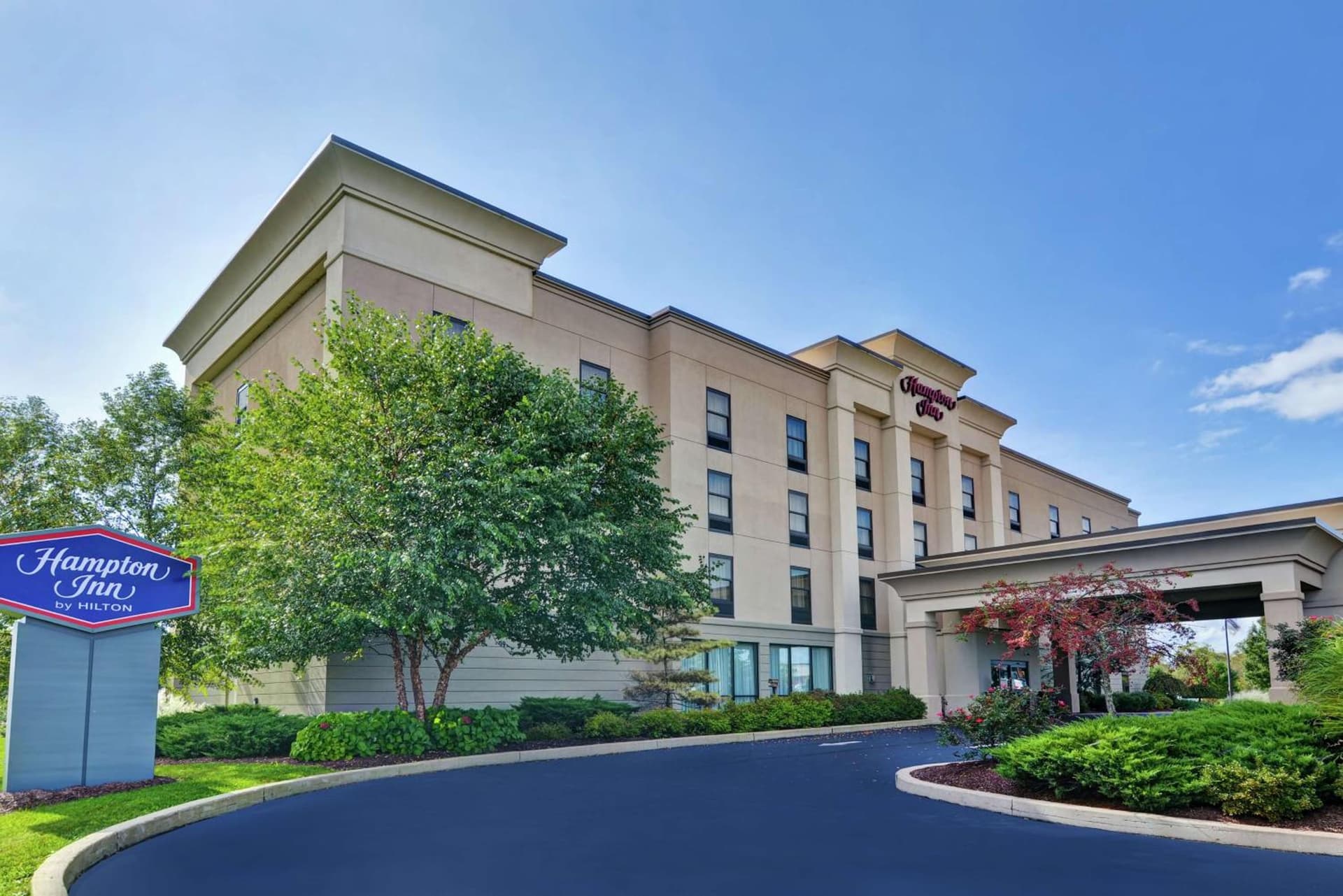 Hampton Inn Lewisburg featured exterior or lobby in Lewisburg, PA — similar hotel