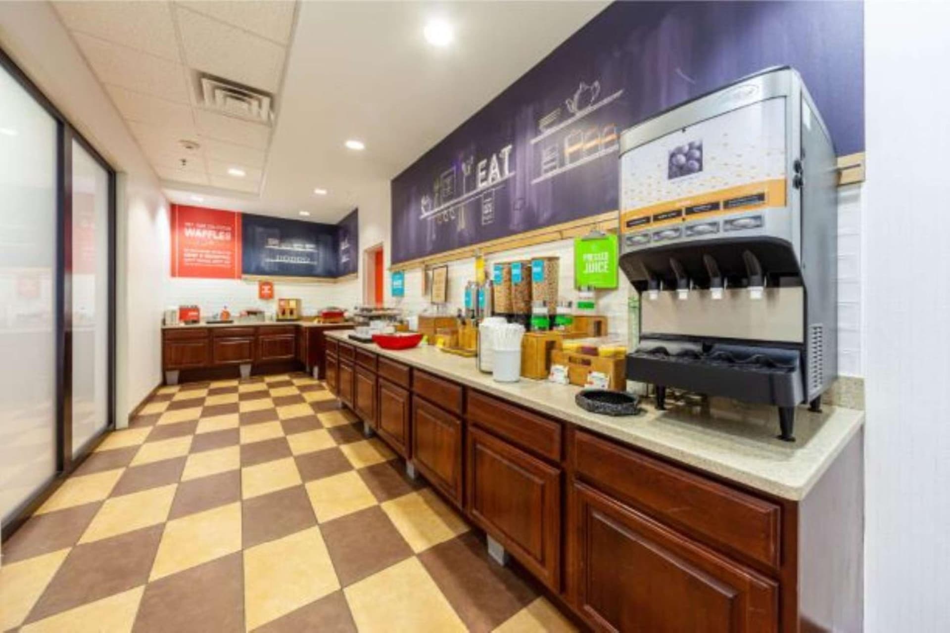 Hampton Inn Inwood gallery photo in Inwood, WV — image 32