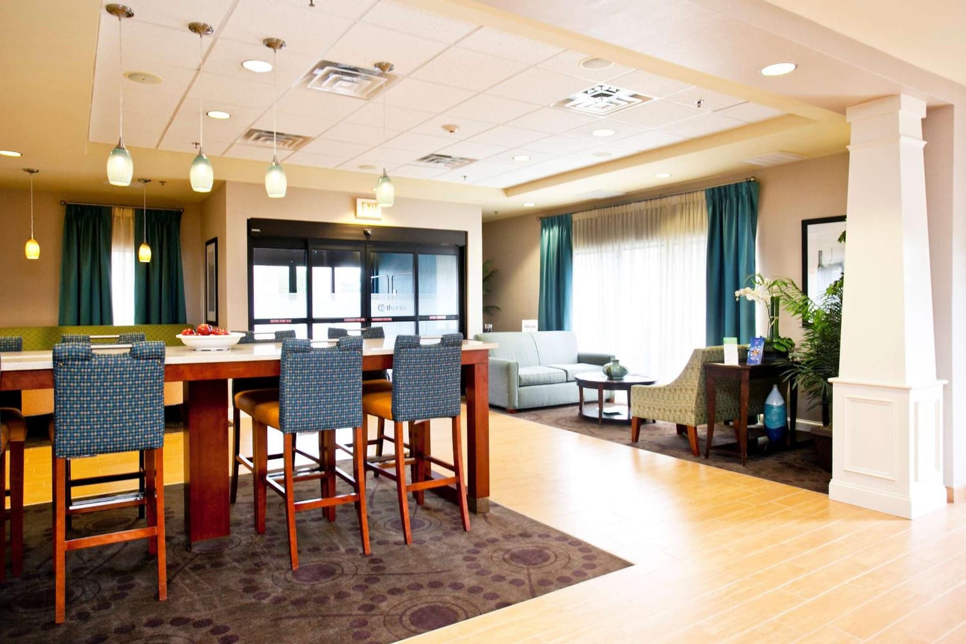 Hampton Inn Inwood gallery photo in Inwood, WV — image 4