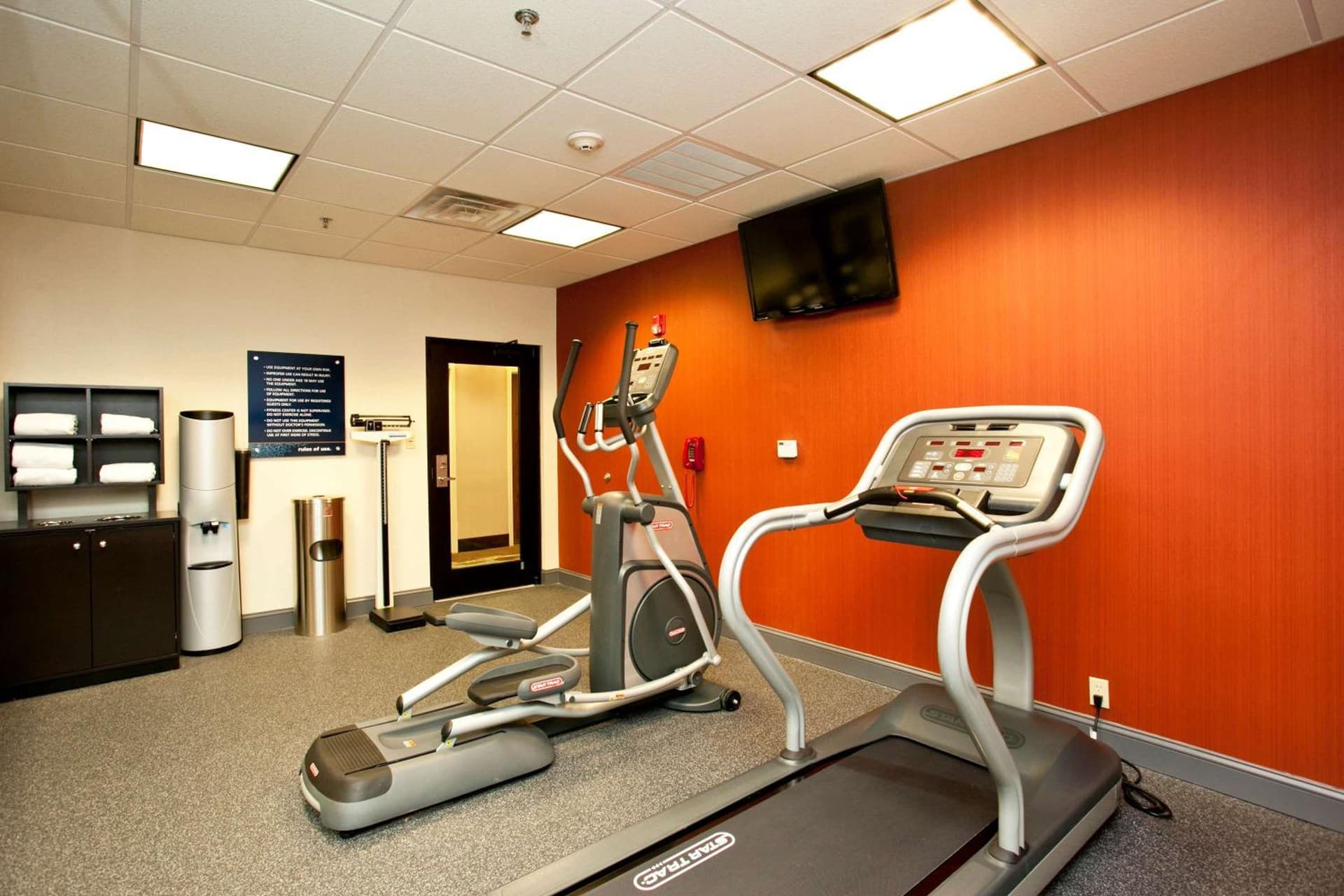 Hampton Inn Inwood gallery photo in Inwood, WV — image 38