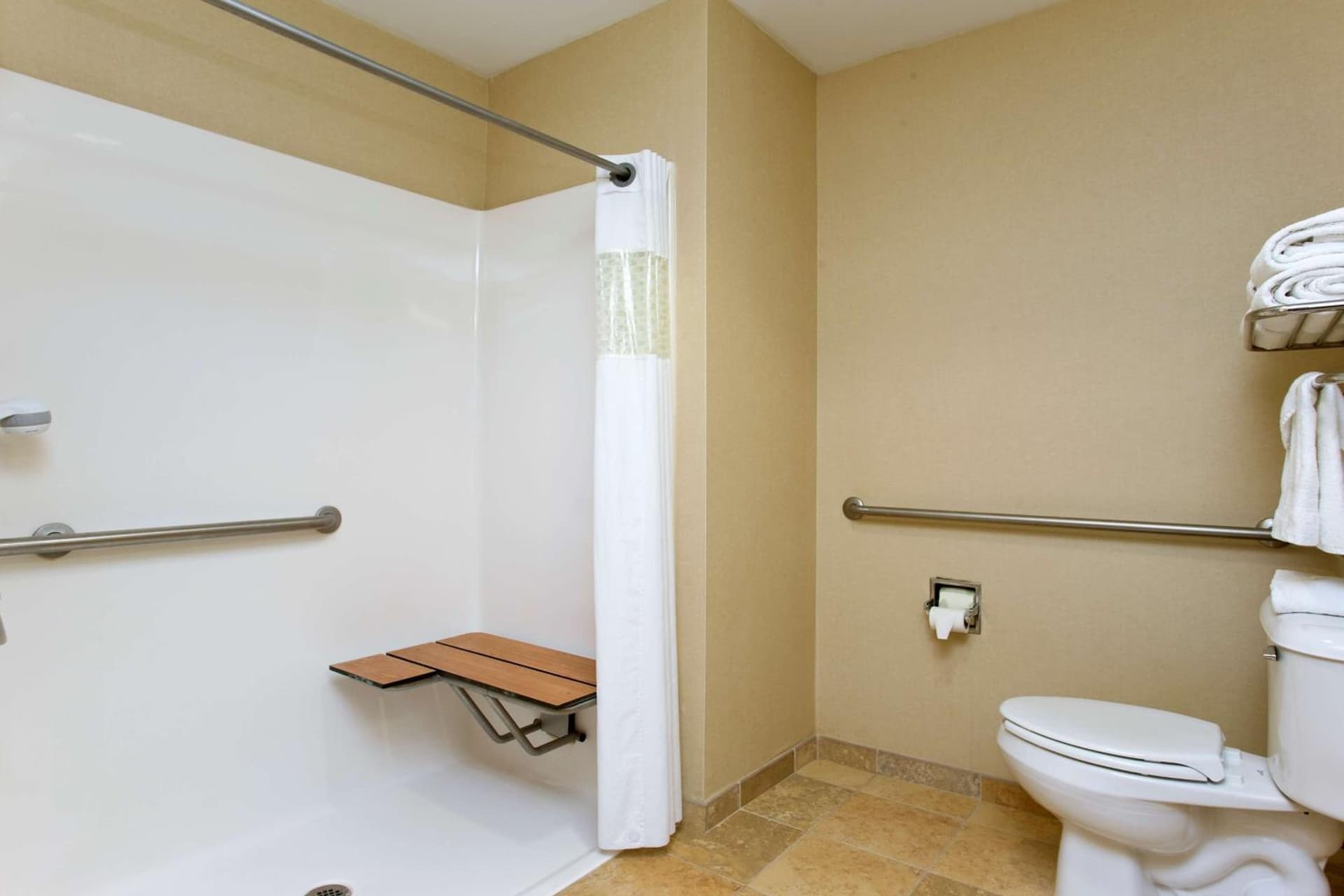 Hampton Inn Inwood gallery photo in Inwood, WV — image 7