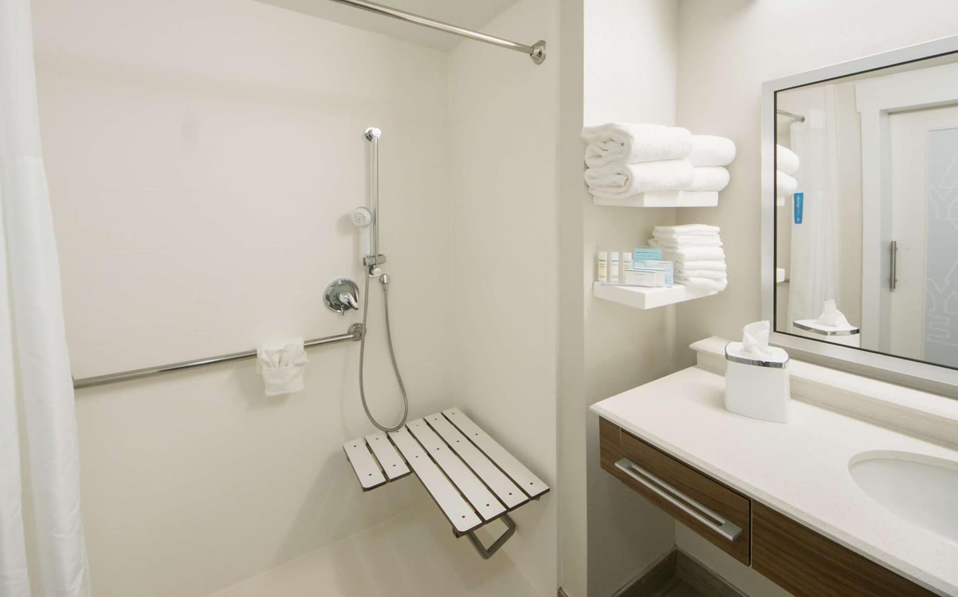 Hampton Inn Lakeland gallery photo in Lakeland, FL — image 9