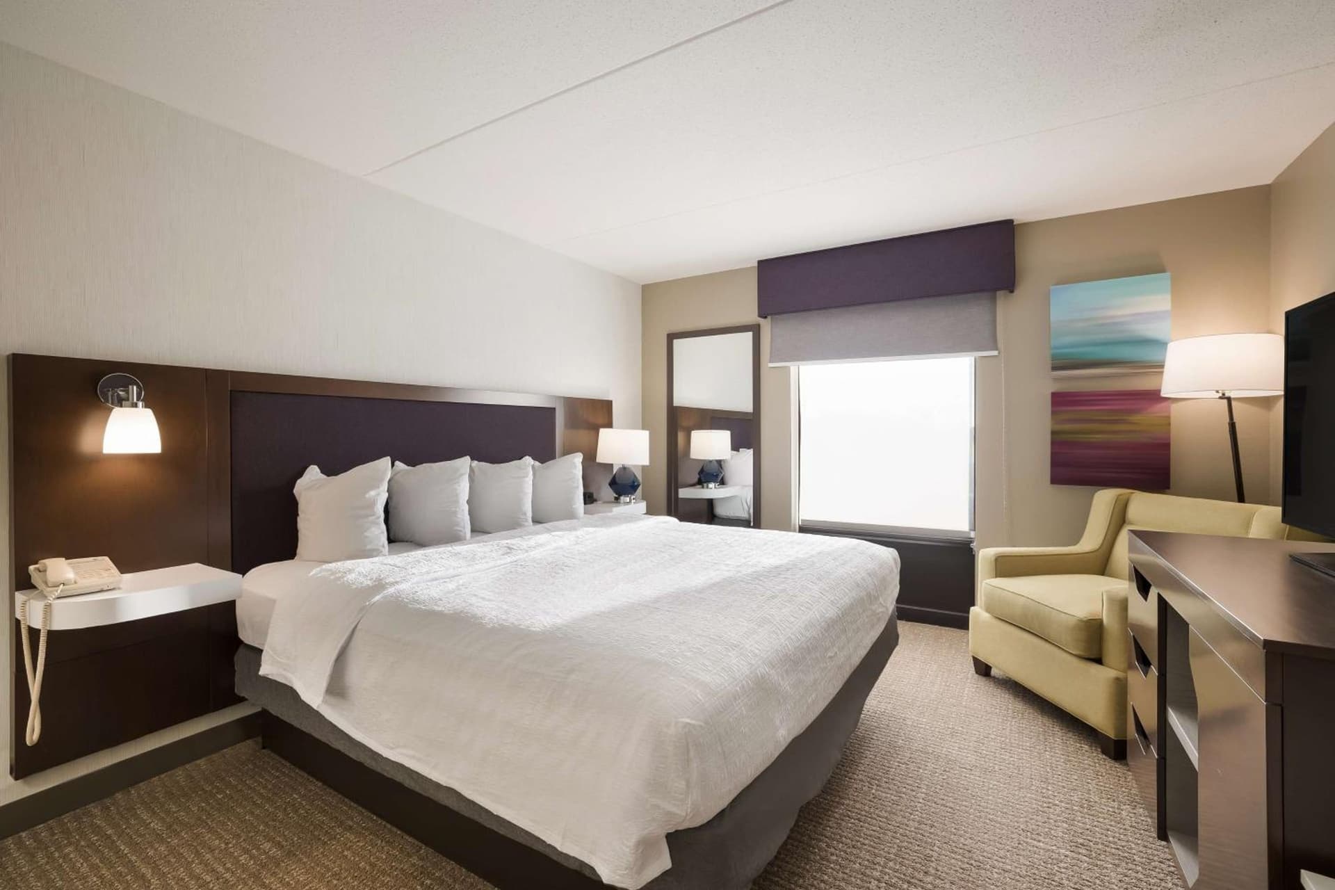 Hampton Inn McHenry gallery photo in McHenry, IL — image 34