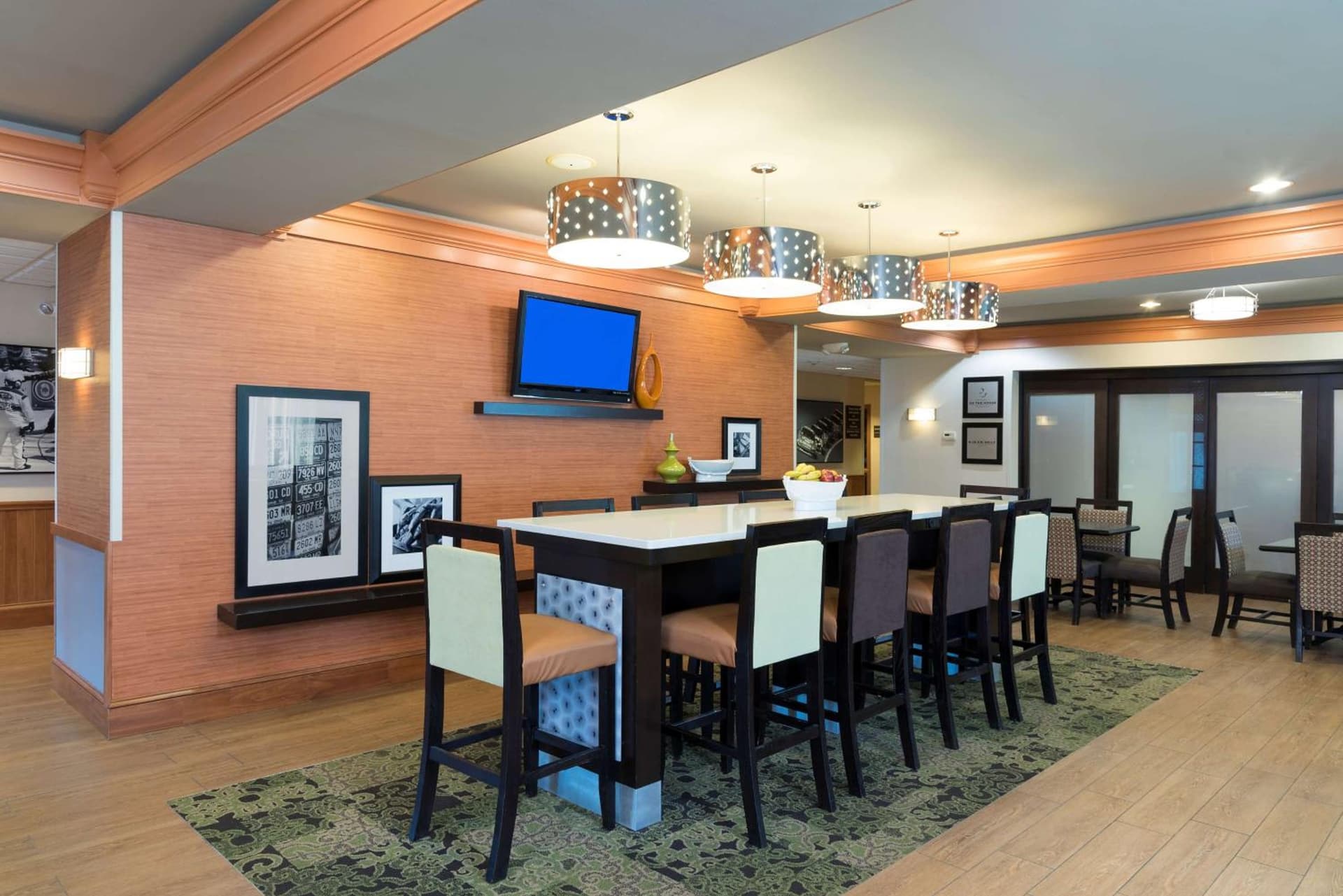 Hampton Inn & Suites Mansfield South @ I 71 interior in Mansfield, OH — gallery photo 2