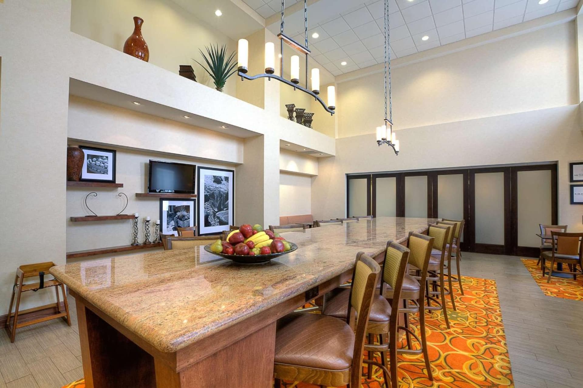 Hampton Inn & Suites McAllen gallery photo in McAllen, TX — image 5