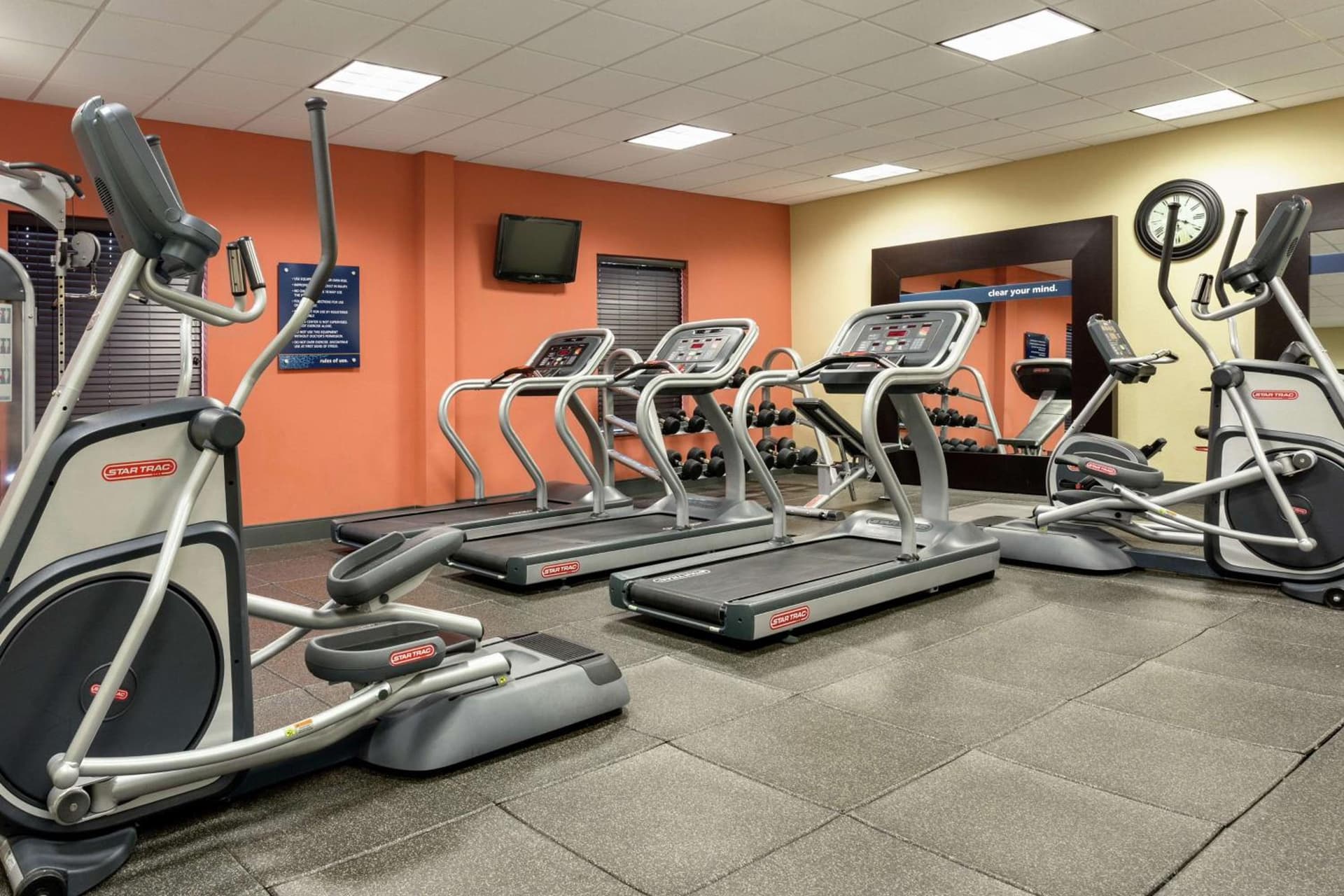 Hampton Inn & Suites Prattville gallery photo in Prattville, AL — image 11