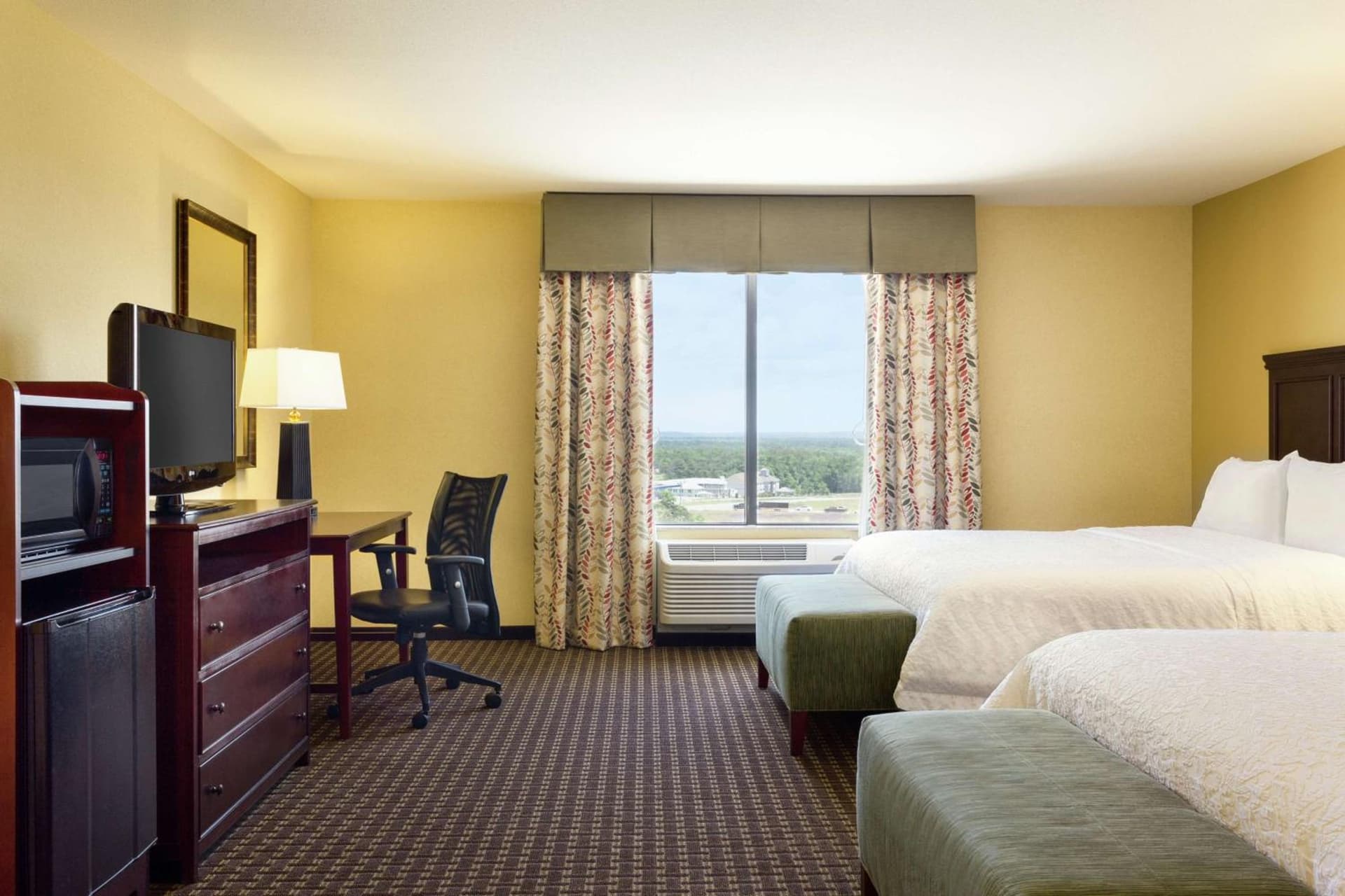 Hampton Inn & Suites Prattville gallery photo in Prattville, AL — image 7