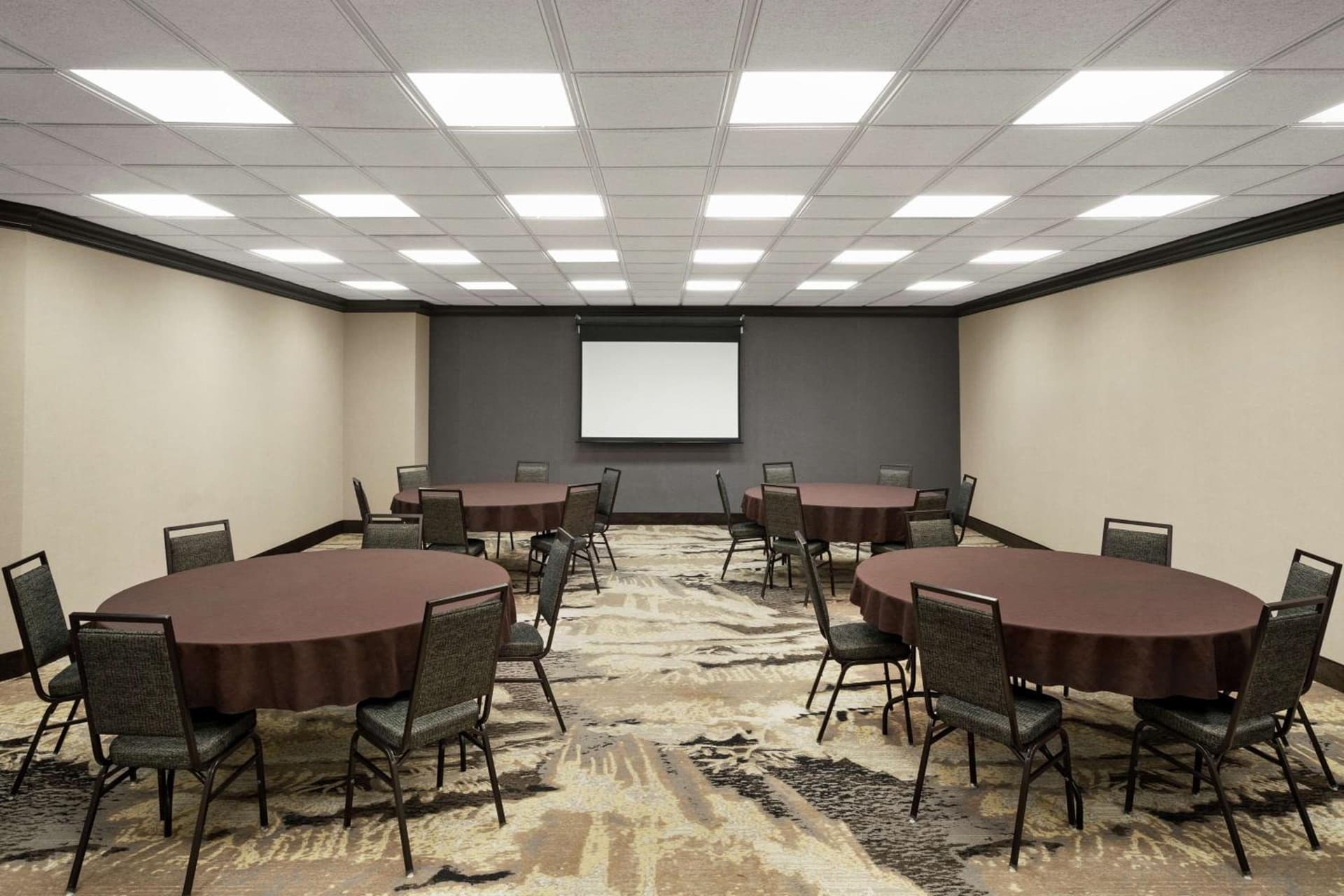 Hampton Inn & Suites Exeter gallery photo in Exeter — image 24