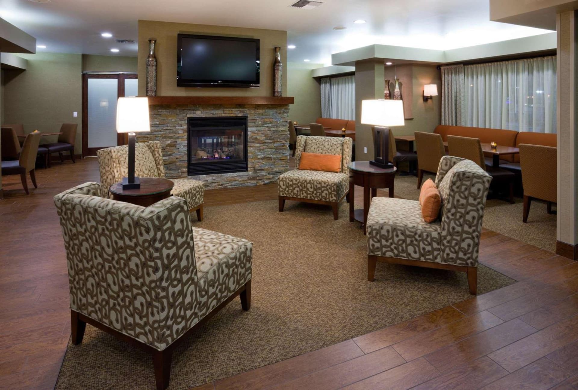 Hampton Inn Mitchell property views in Mitchell, SD — gallery photo 3