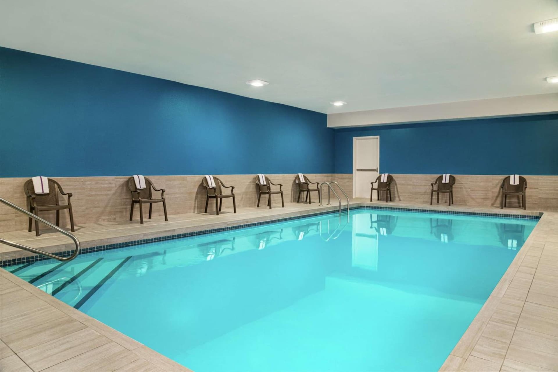 Hampton Inn Kansas City Blue Springs gallery photo in Blue Springs, MO — image 19