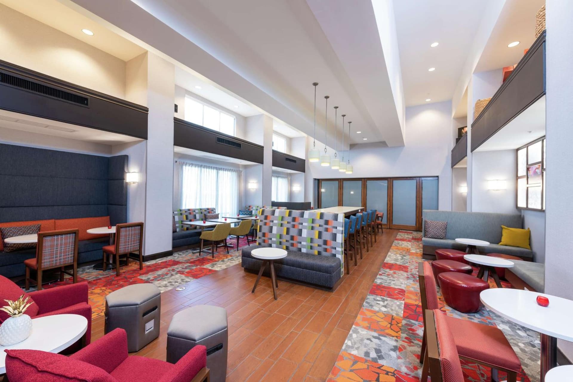 Hampton Inn & Suites Marshalltown property views in Marshalltown, IA — gallery photo 3