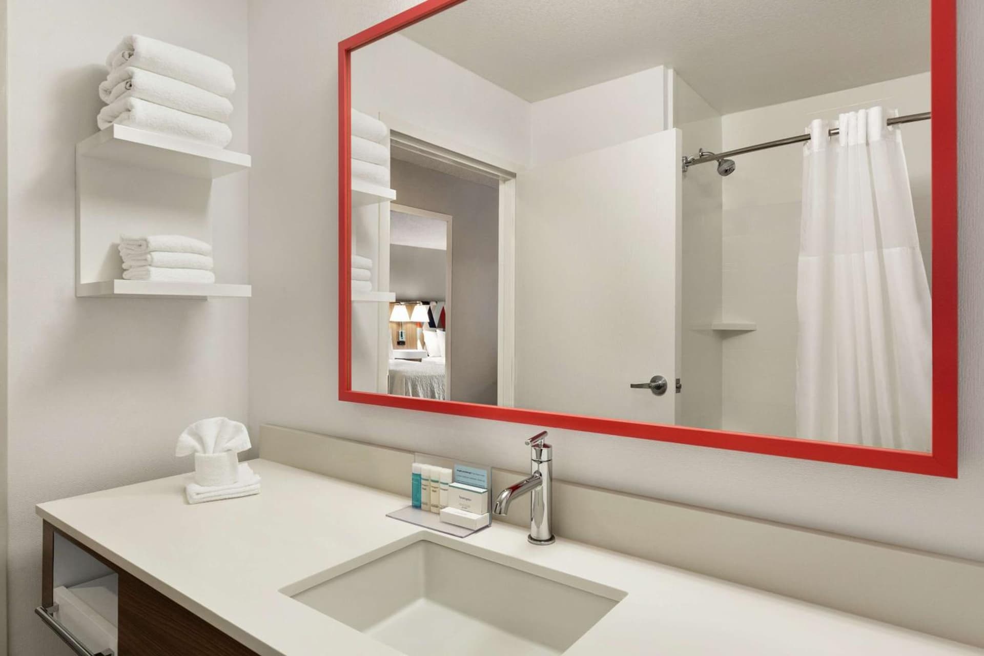 Hampton Inn Kansas City Blue Springs gallery photo in Blue Springs, MO — image 24