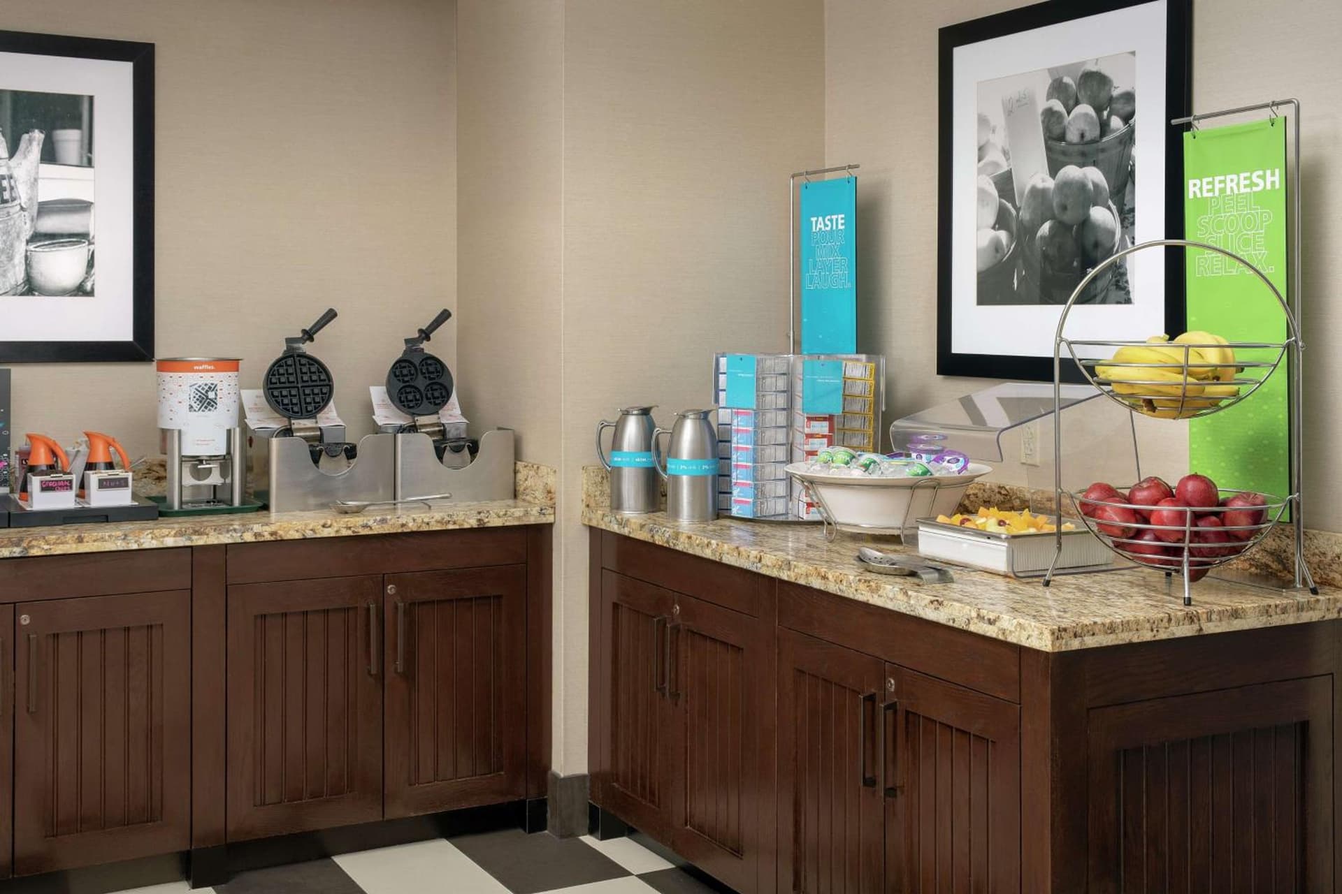 Hampton Inn Kansas City The Legends gallery photo in Kansas City, KS — image 13