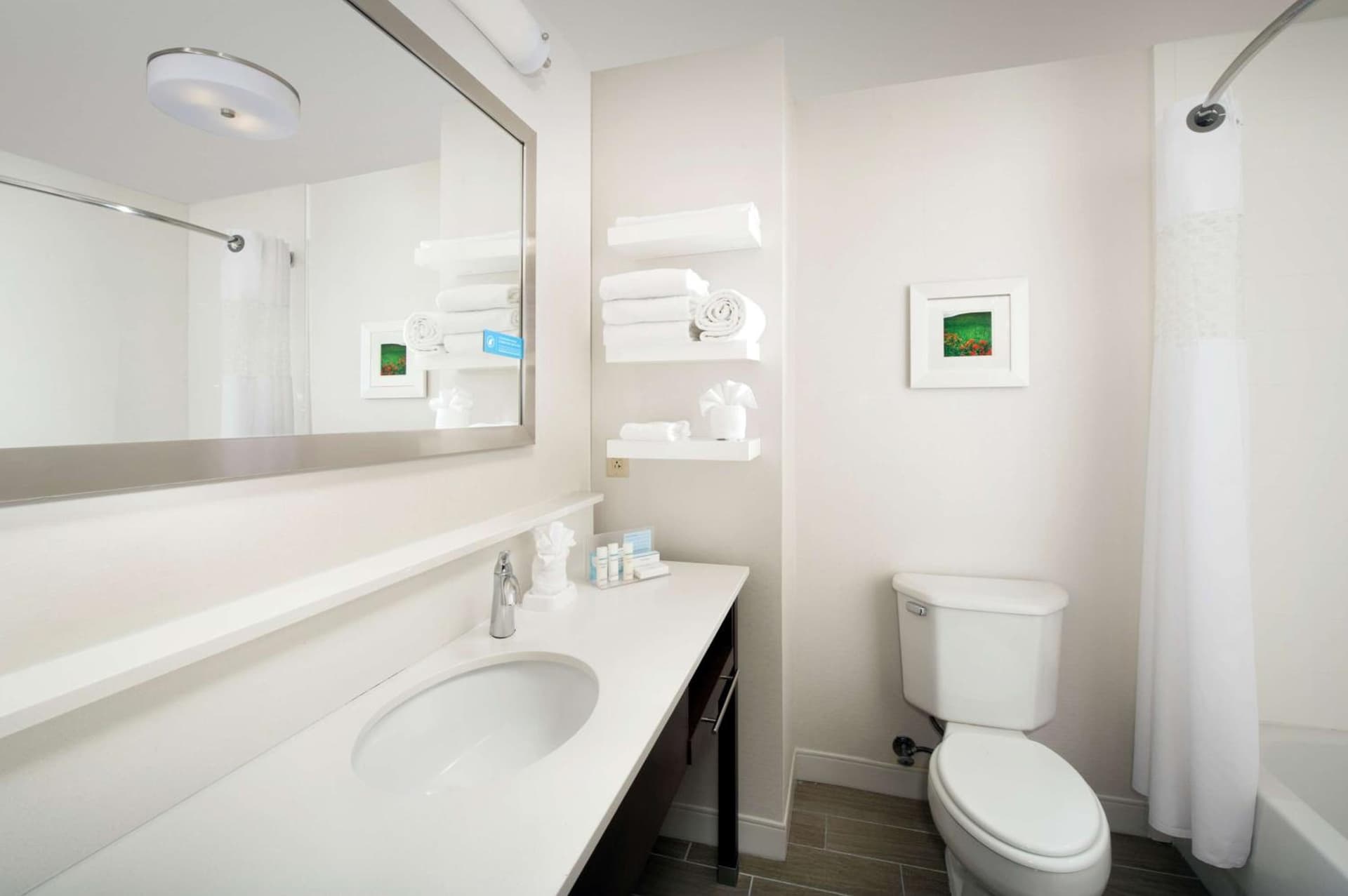 Hampton Inn Kansas City The Legends gallery photo in Kansas City, KS — image 6