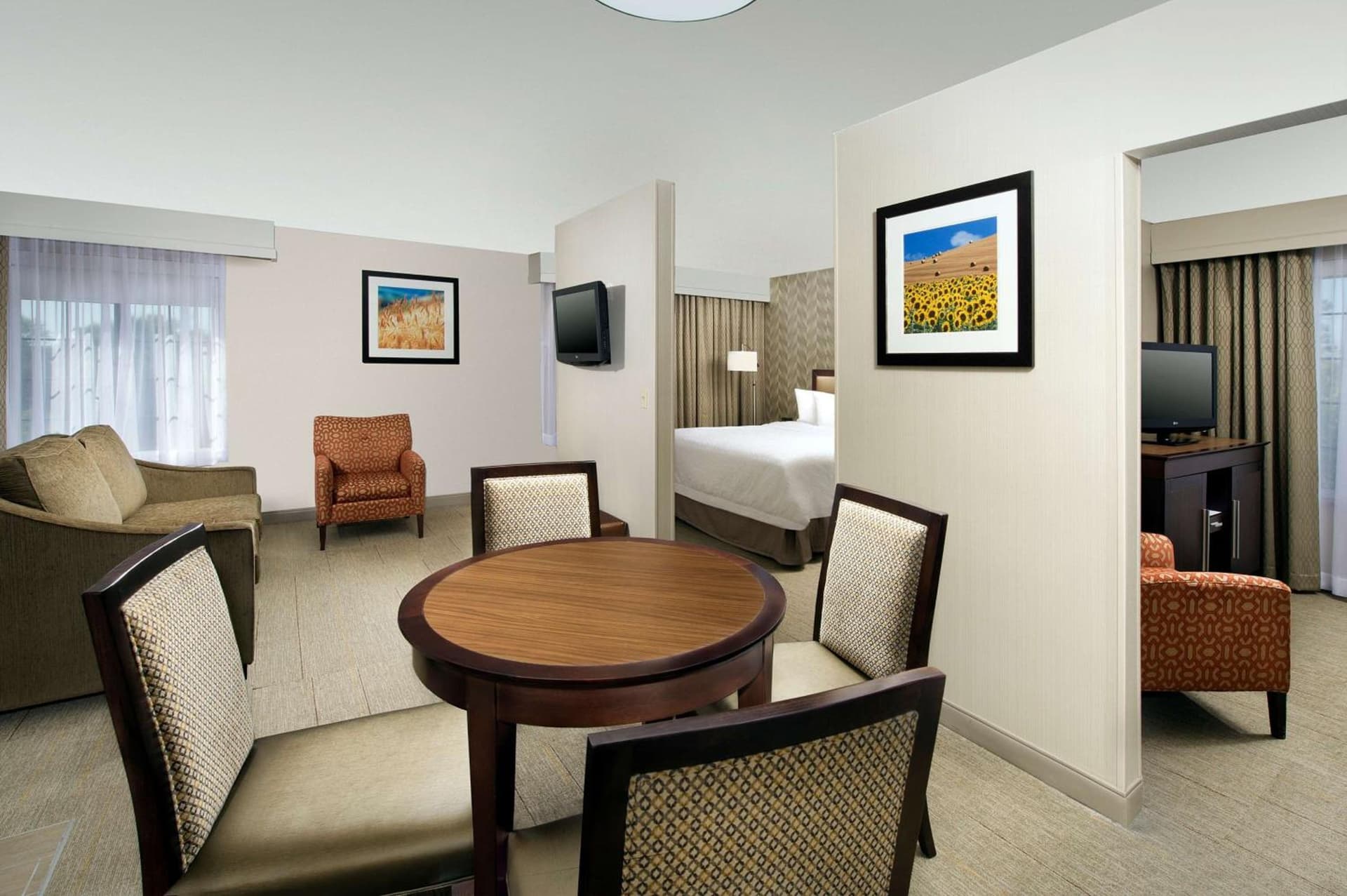 Hampton Inn Kansas City The Legends gallery photo in Kansas City, KS — image 19
