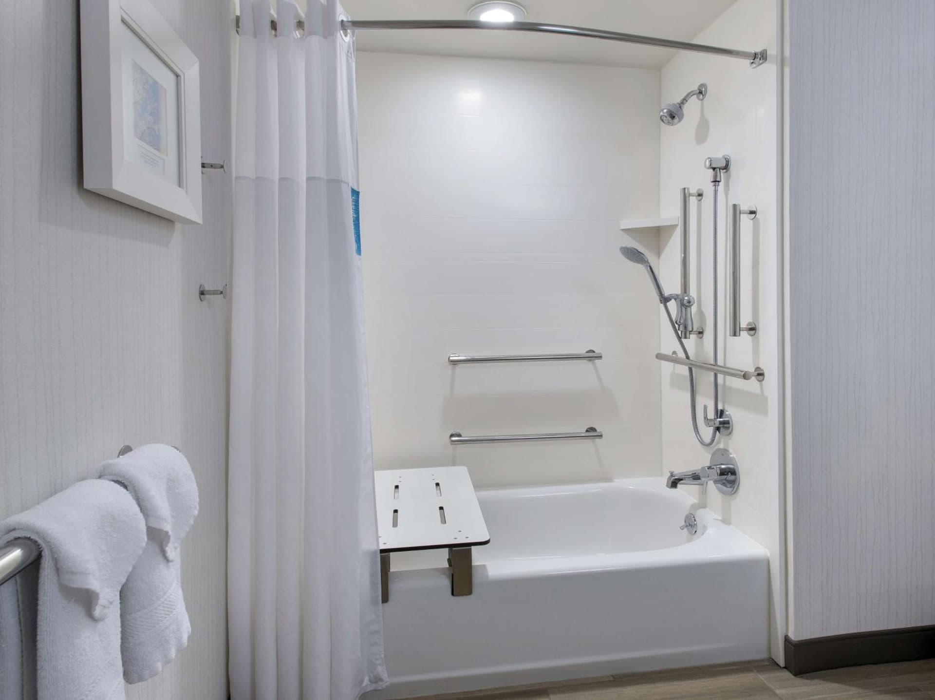 Hampton Inn Middletown gallery photo in Middletown, NY — image 30