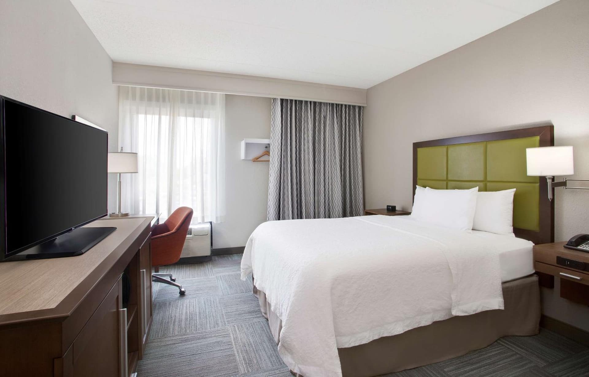 Hampton Inn Middletown gallery photo in Middletown, NY — image 18