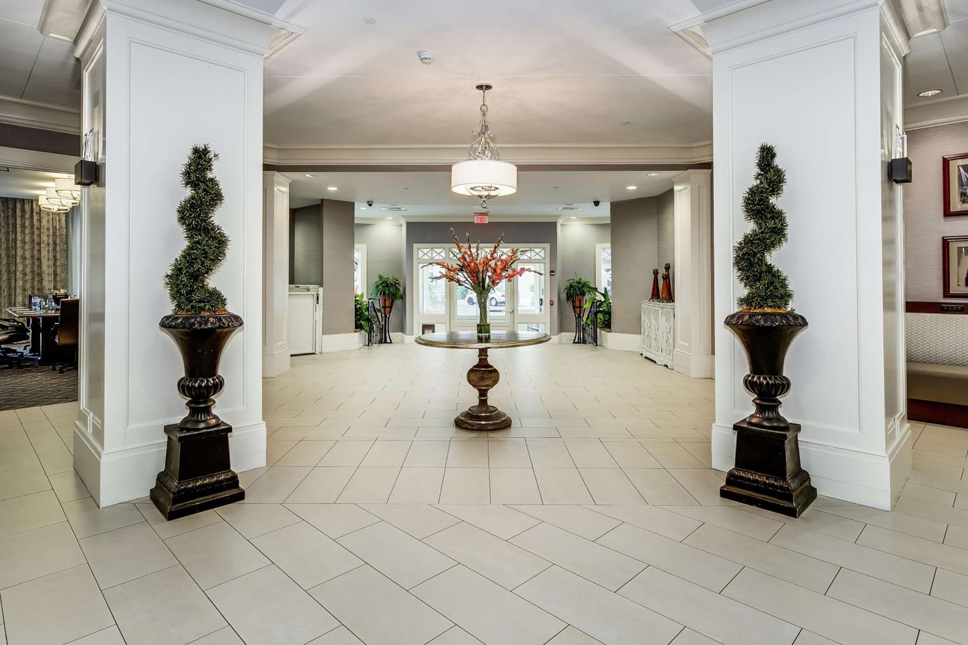 Hampton Inn & Suites Mobile - Downtown Historic District property views in Mobile, AL — gallery photo 3