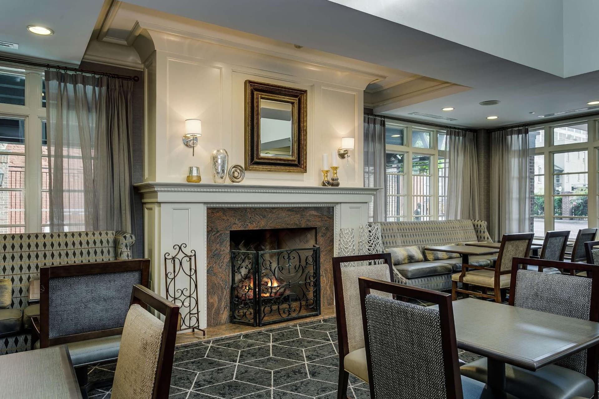Hampton Inn & Suites Mobile - Downtown Historic District gallery photo in Mobile, AL — image 56
