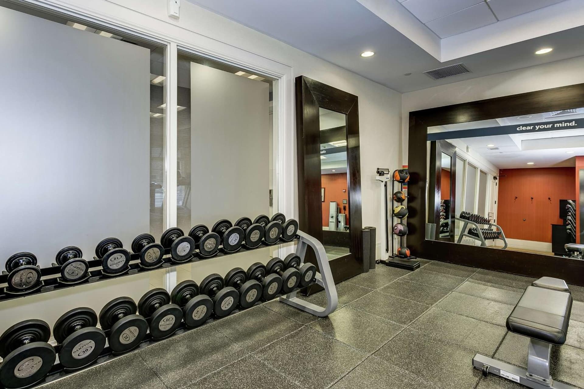 Hampton Inn & Suites Mobile - Downtown Historic District gallery photo in Mobile, AL — image 38