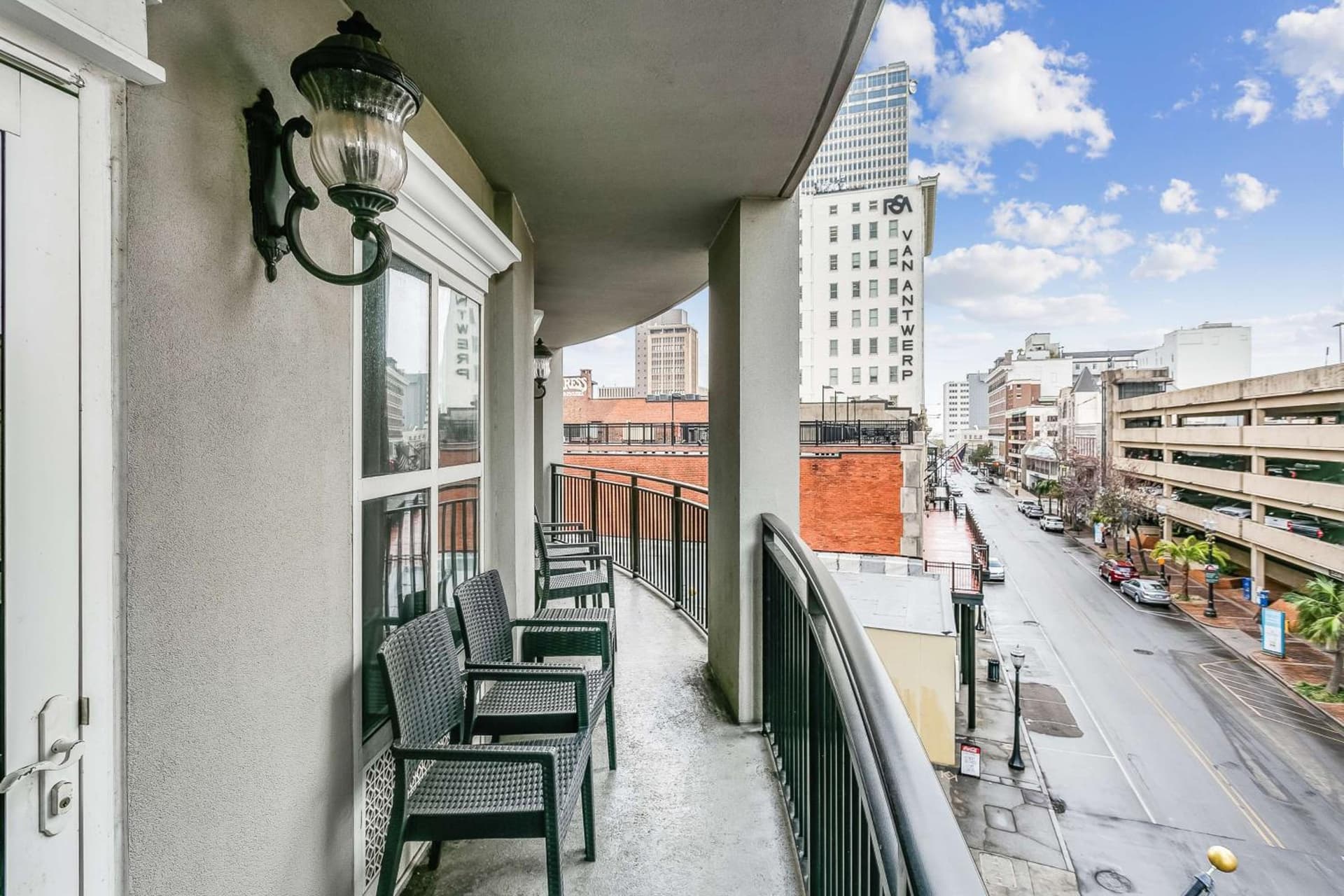 Hampton Inn & Suites Mobile - Downtown Historic District gallery photo in Mobile, AL — image 27