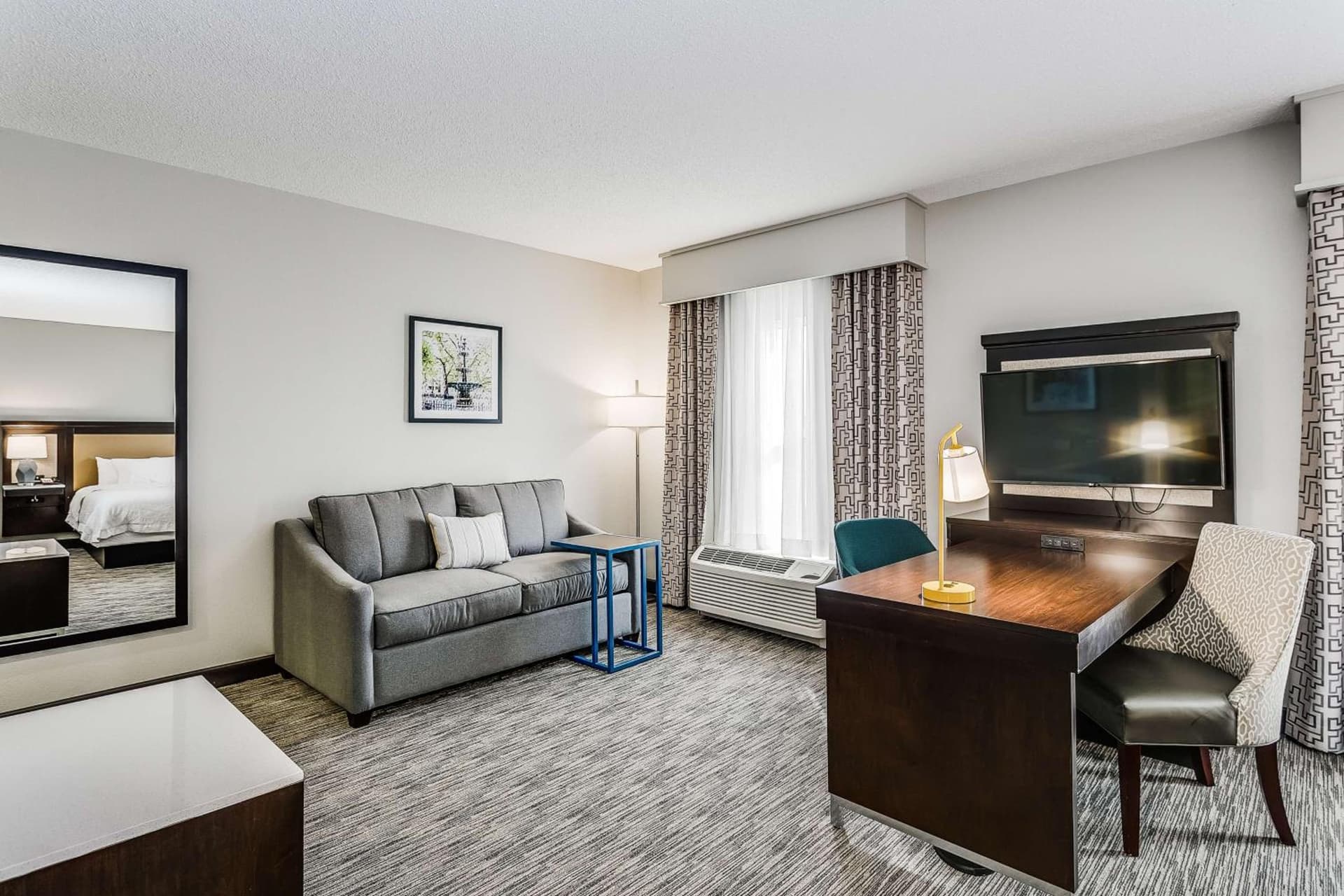 Hampton Inn & Suites Mobile - Downtown Historic District gallery photo in Mobile, AL — image 40