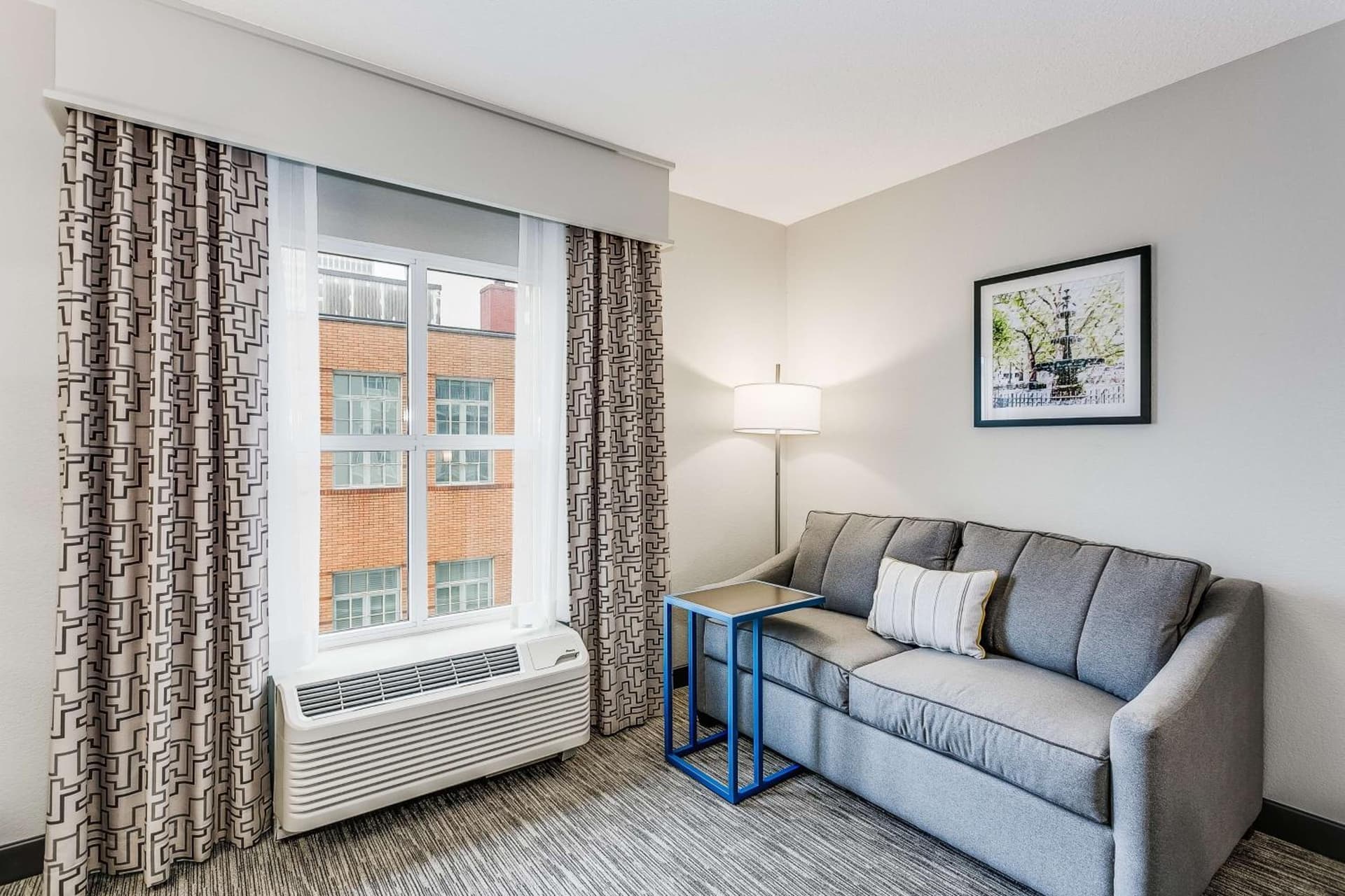 Hampton Inn & Suites Mobile - Downtown Historic District gallery photo in Mobile, AL — image 59