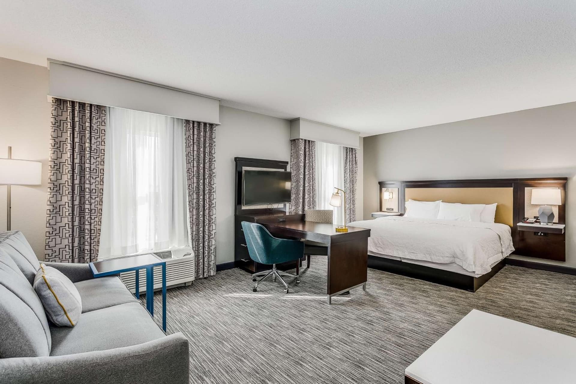 Hampton Inn & Suites Mobile - Downtown Historic District gallery photo in Mobile, AL — image 6