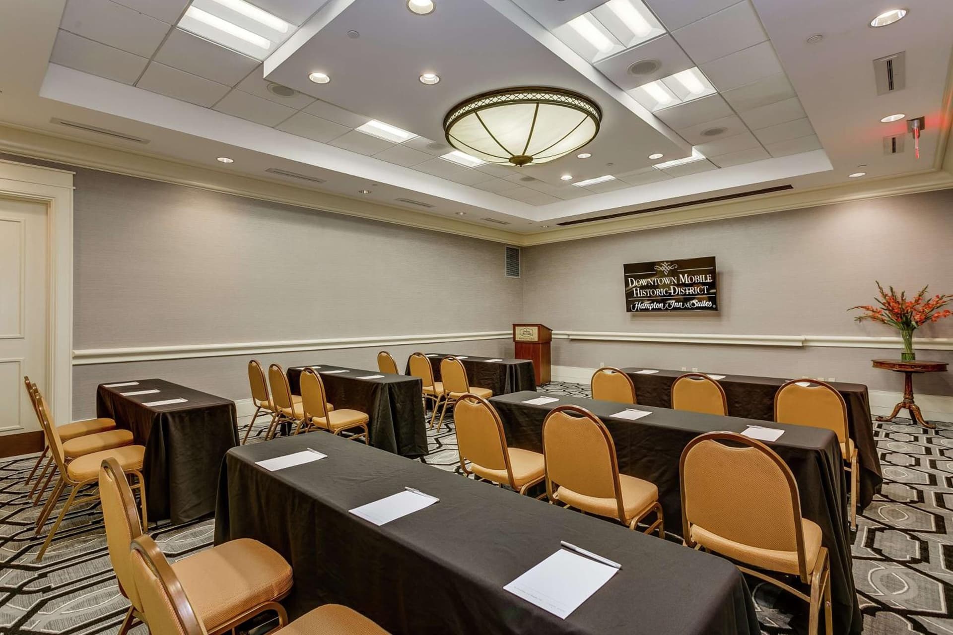 Hampton Inn & Suites Mobile - Downtown Historic District gallery photo in Mobile, AL — image 33