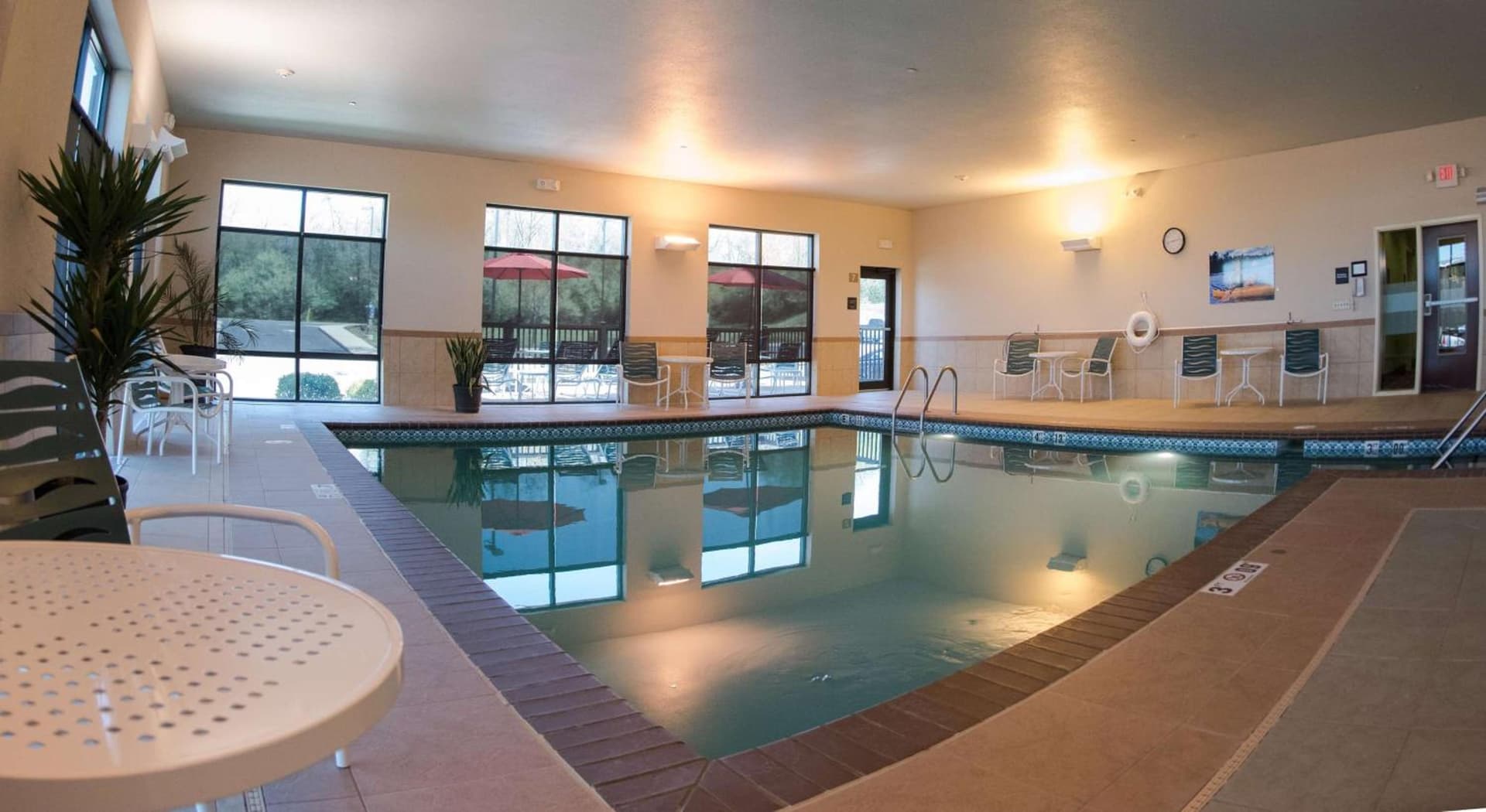 Hampton Inn and Suites Woodstock, Virginia gallery photo in Woodstock, VA — image 58