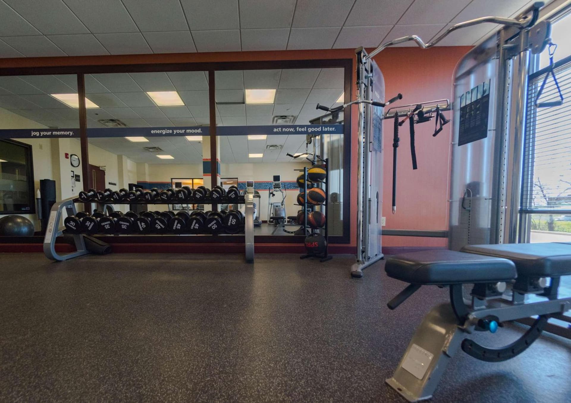 Hampton Inn and Suites Woodstock, Virginia gallery photo in Woodstock, VA — image 46