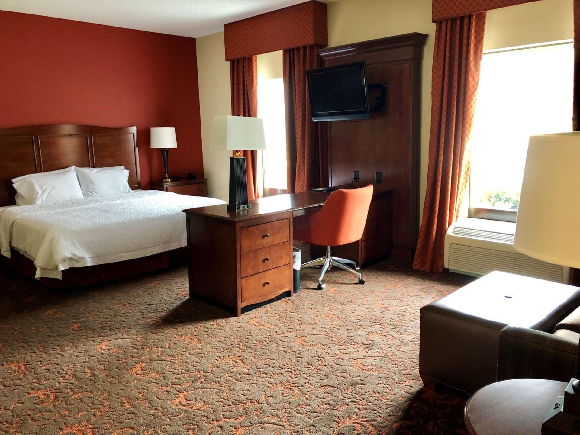 Hampton Inn and Suites Woodstock, Virginia gallery photo in Woodstock, VA — image 36